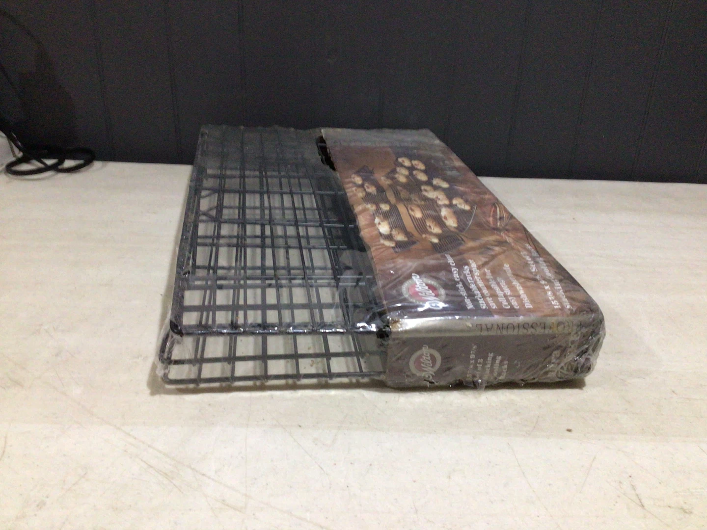 Wilton.  Cooling racks - photo 3