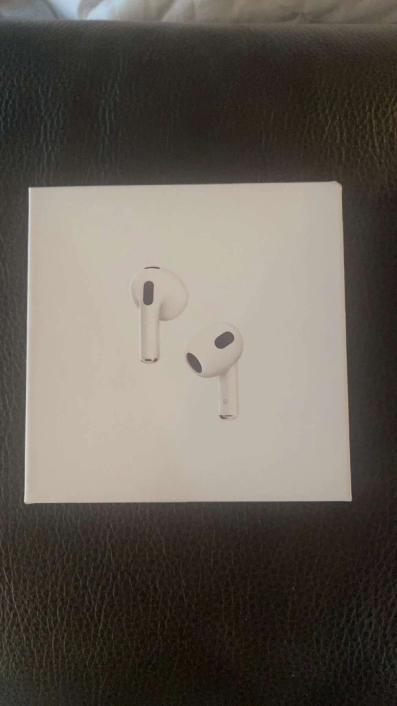 Apple AirPods (3rd Generation) White