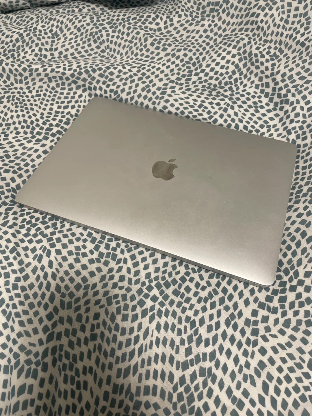 Apple MacBook Pro