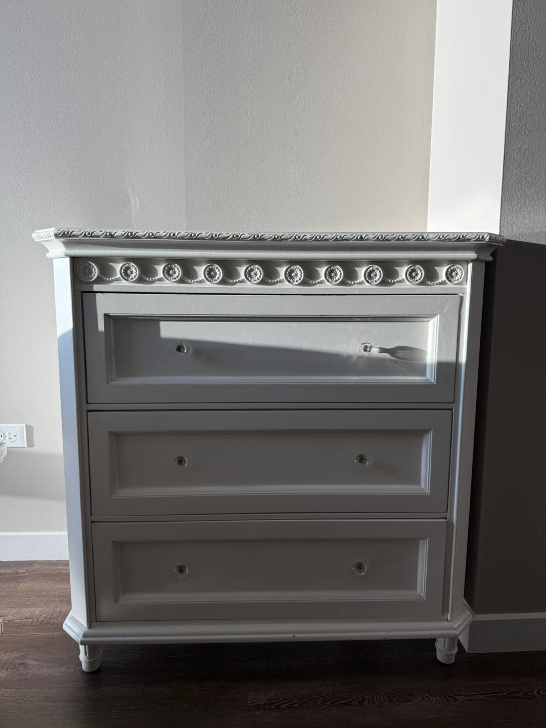White 3-Drawer Dresser