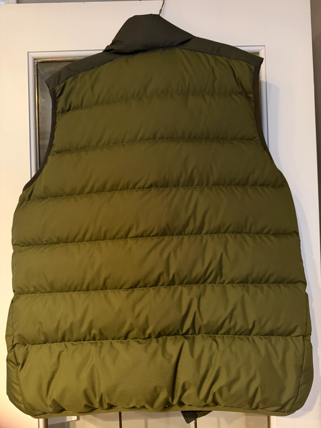 Men’s Nike Puffer Vest - Olive/Black - NEW Not sold anymore - photo 5