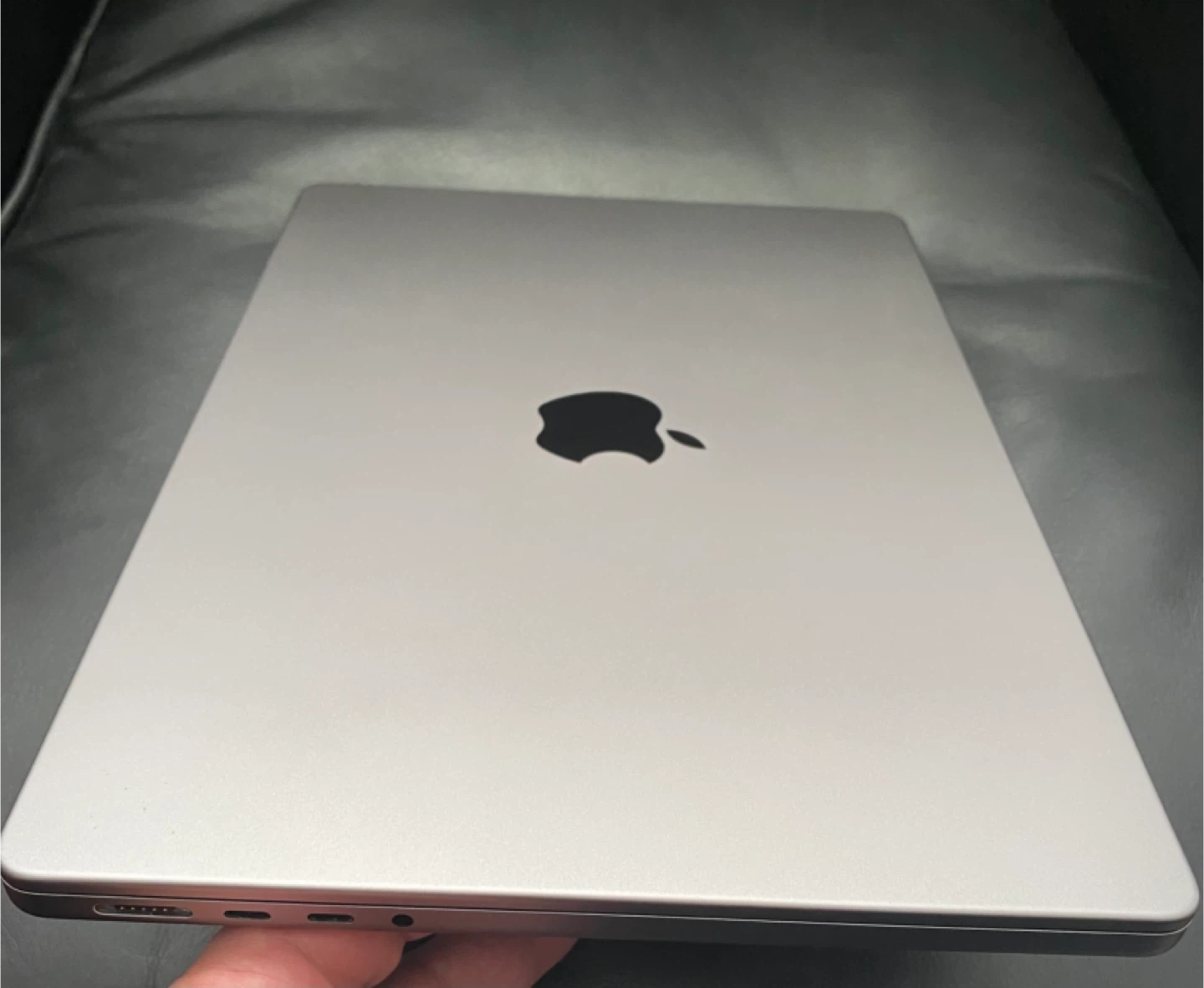 14-inch MacBook Pro with Apple M2 Pro chip - photo 3