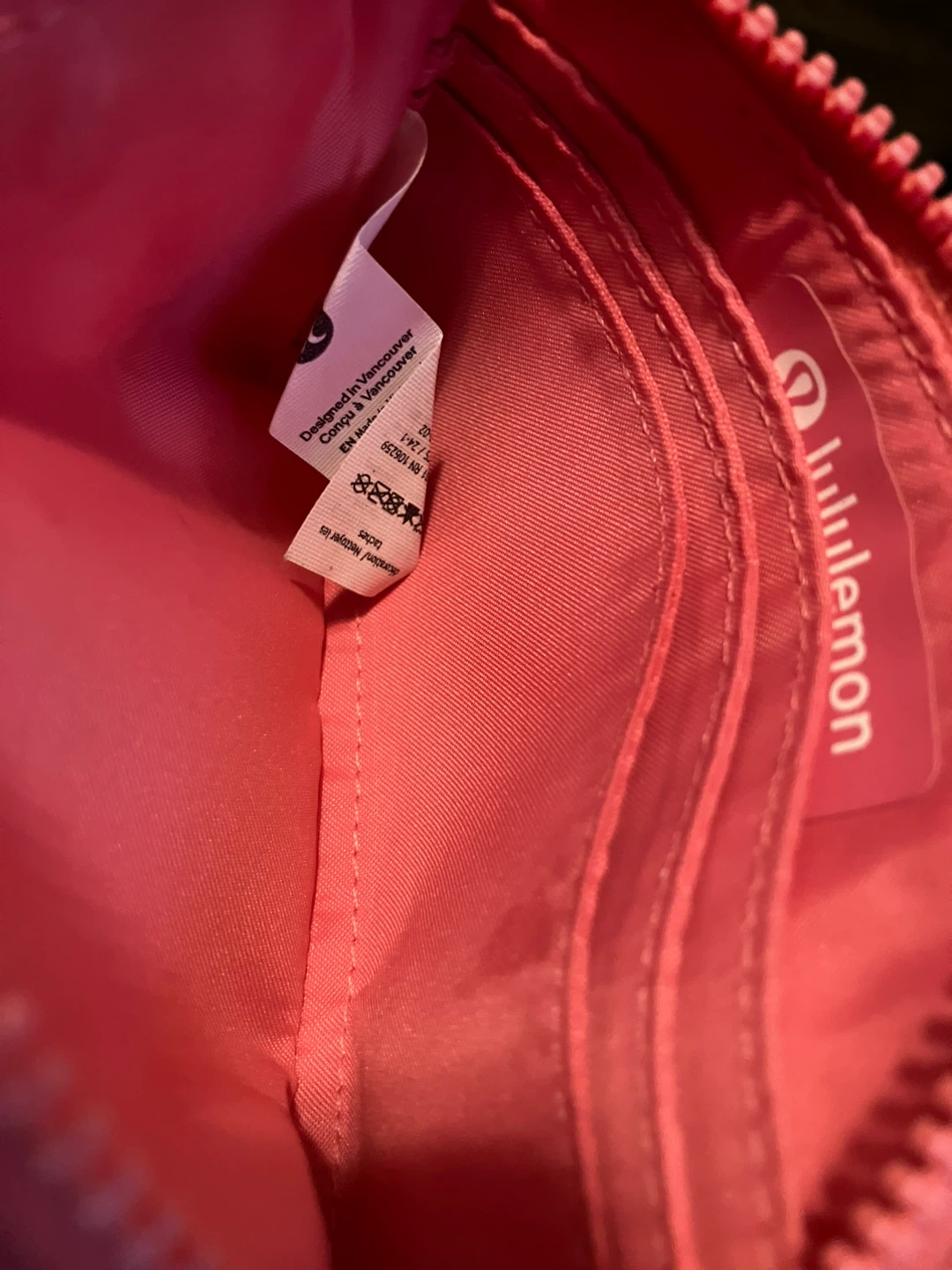 Lululemon Small Pouch - photo 2