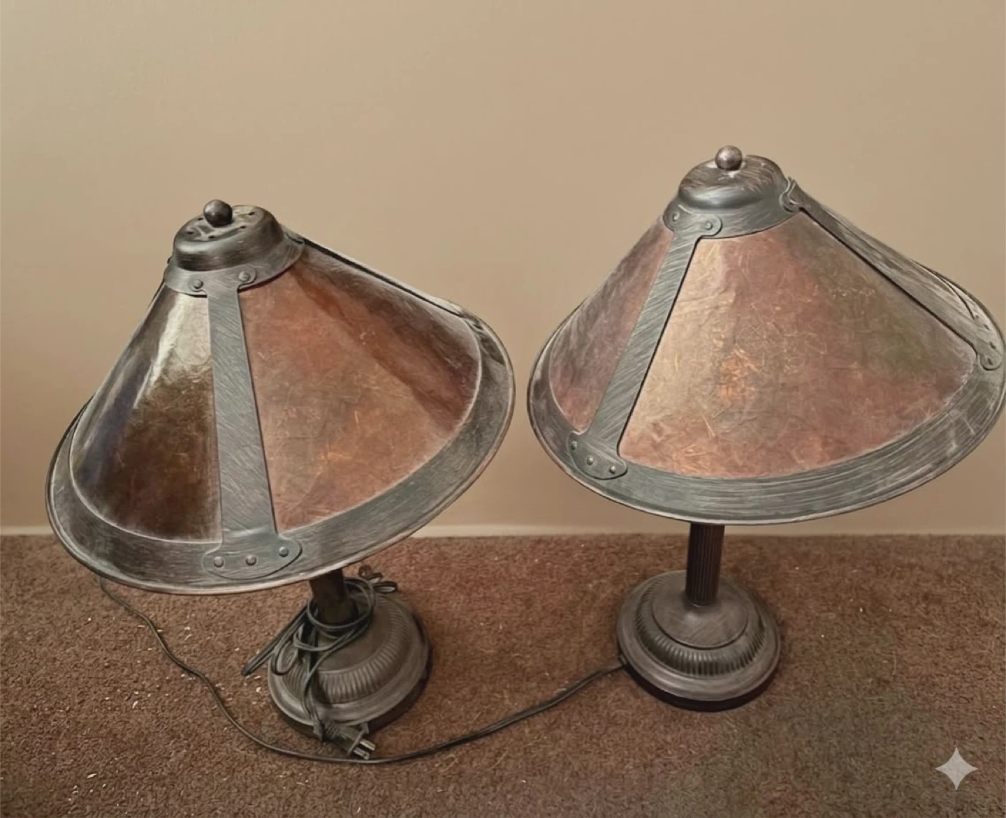 Set of 2 Vintage Mica Lamps Bronze