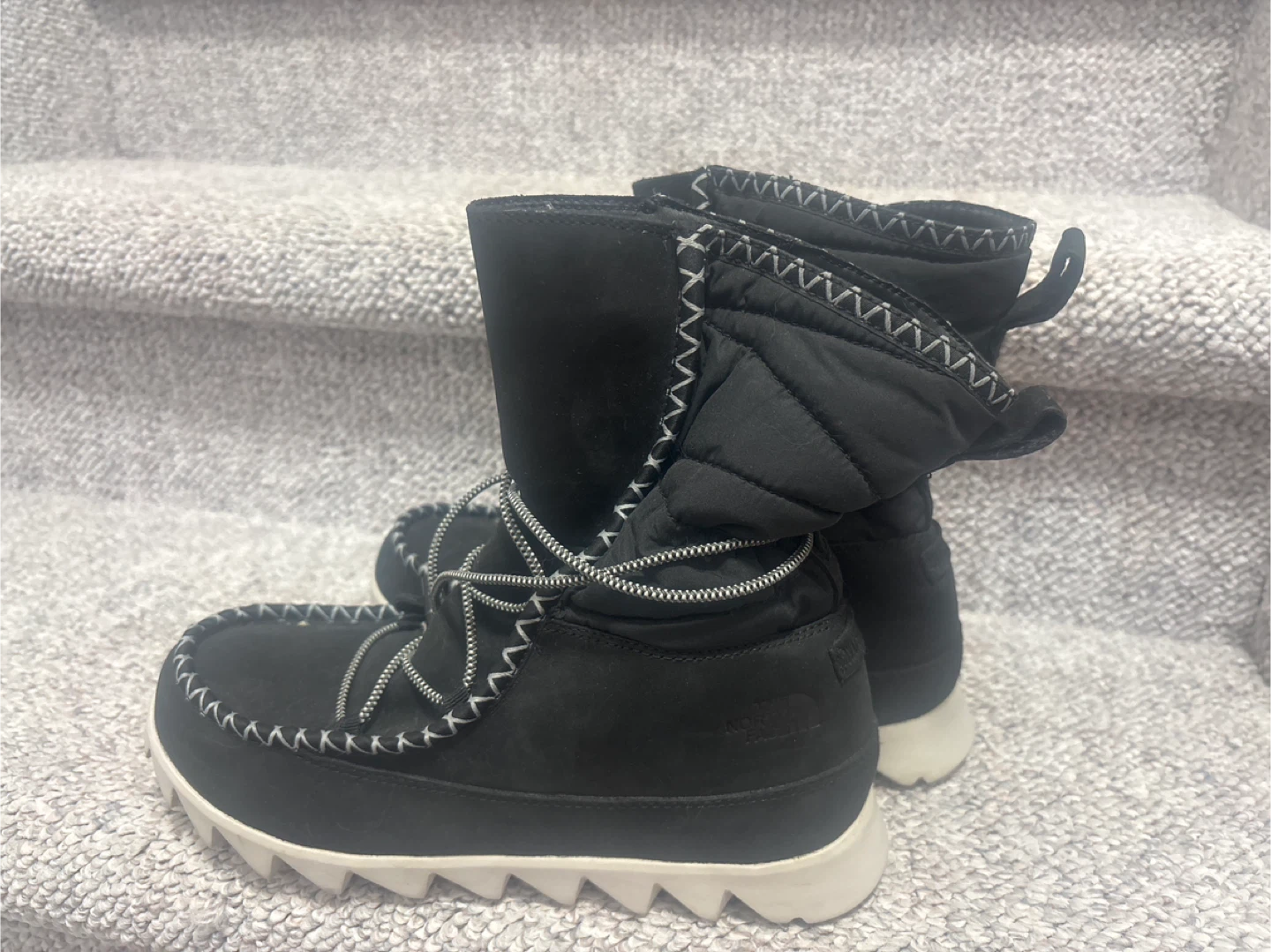 The North Face Black Winter Boots - photo 2