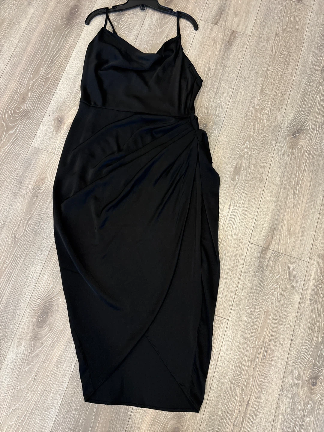 Black Ruched Midi  dress size 1xl