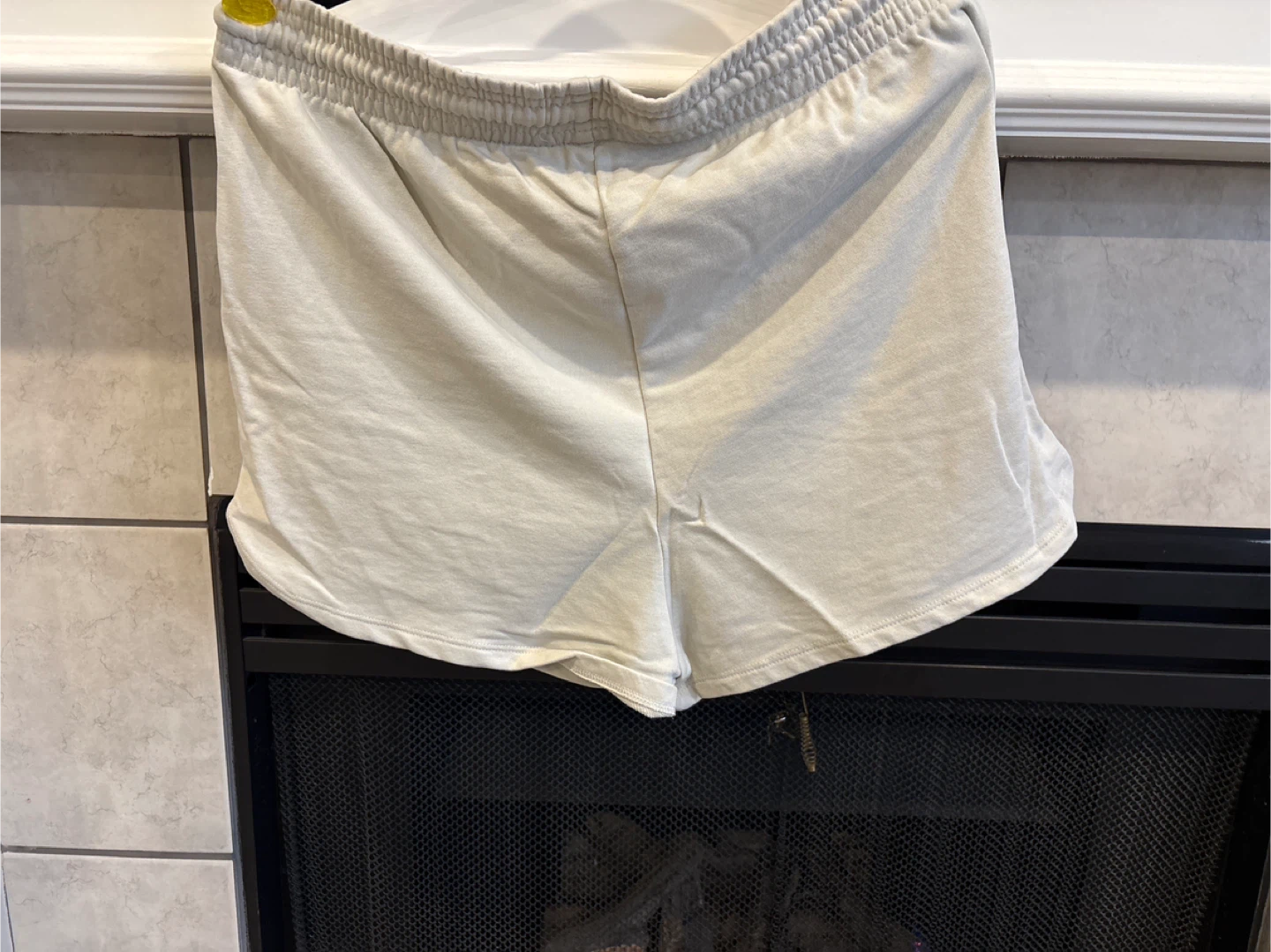 H&M Beige Sweat Shorts - Size XL - photo 3