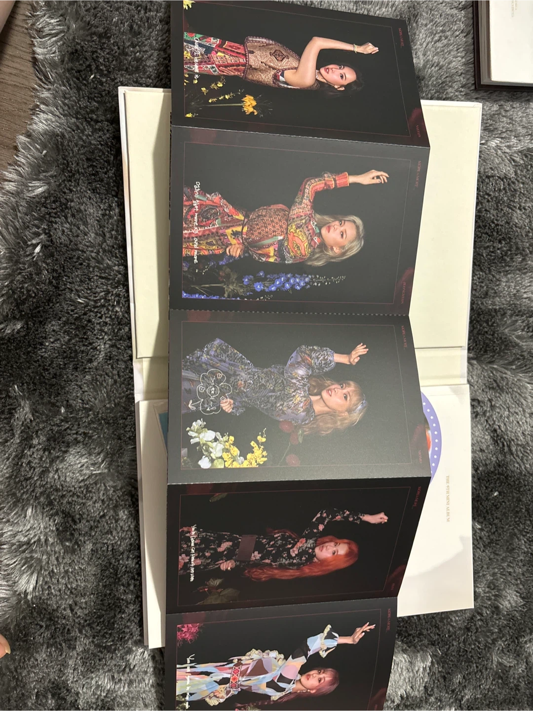 TWICE MORE & MORE K-Pop Mini Album - photo 3