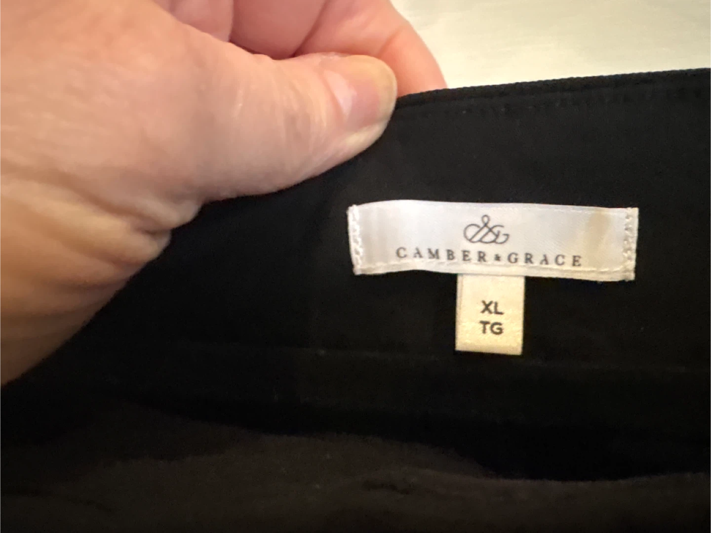 Camber & Grace Black Skirt - XL - photo 2