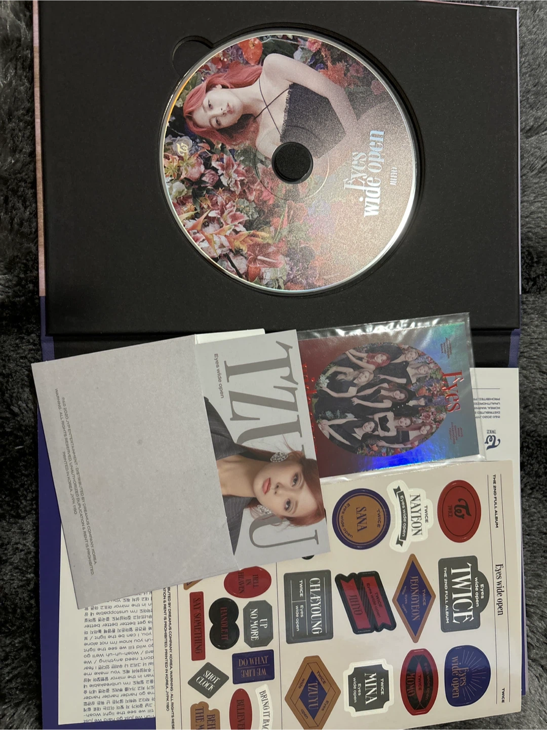 TWICE Eyes Wide Open 2nd Full Album CD Photobook K-Pop - photo 2