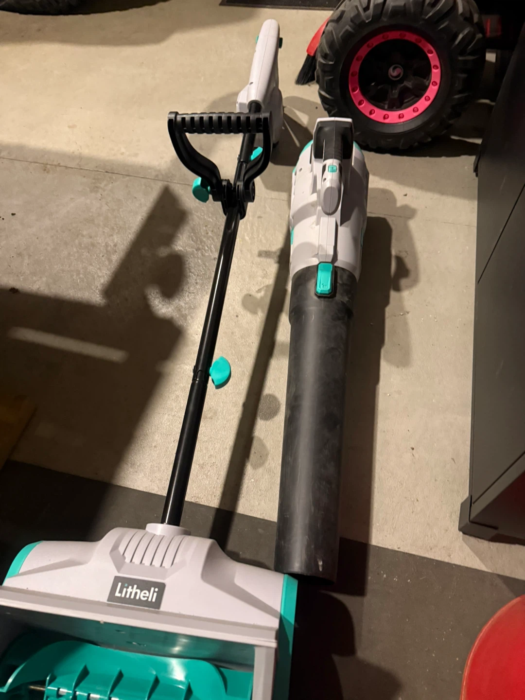 Litheli 20V Leaf Blower & Sweeper Set - photo 3
