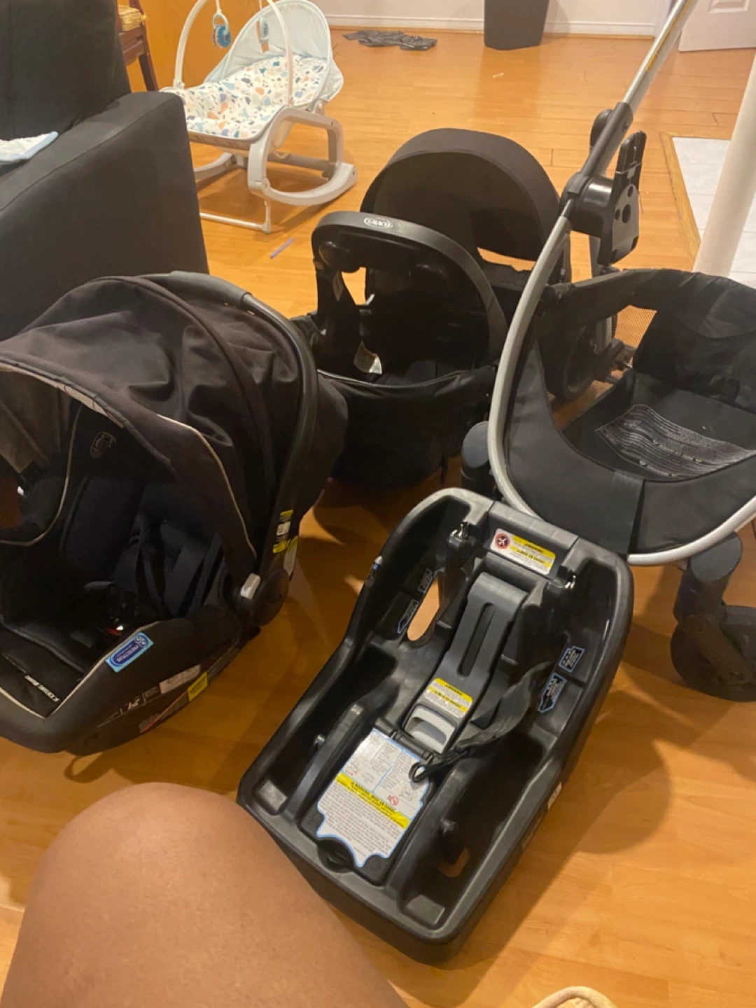 Graco Travel System - Stroller & Car Seat - photo 2