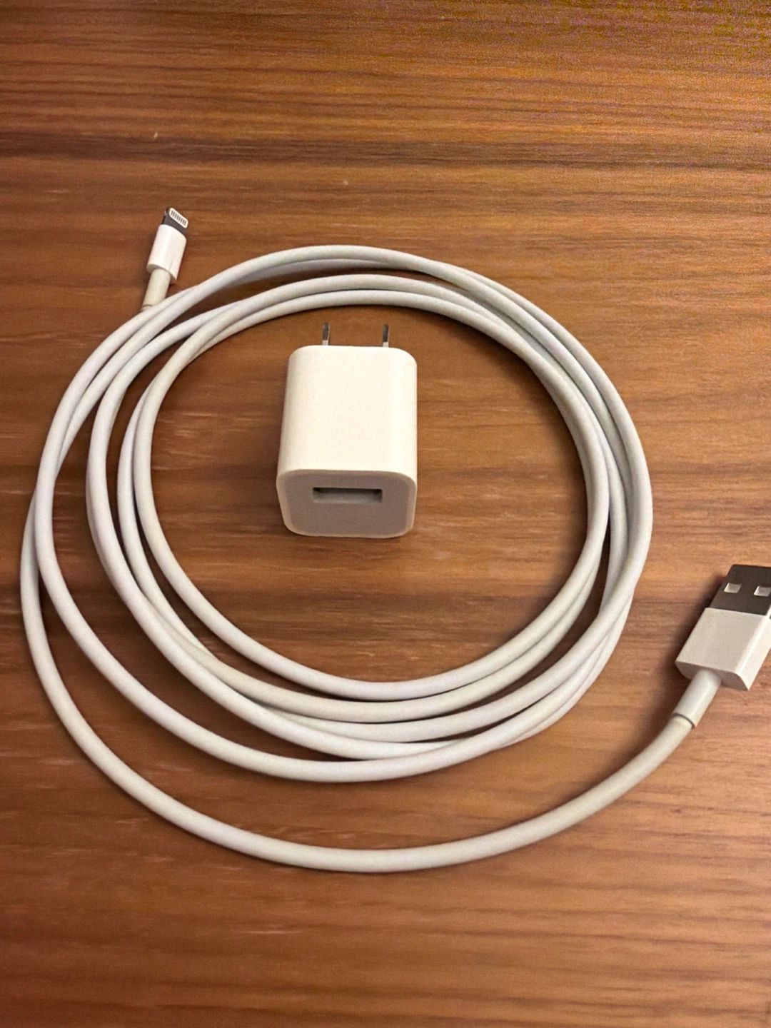 Apple iPhone USB Charger Cable (2m) and Adapter