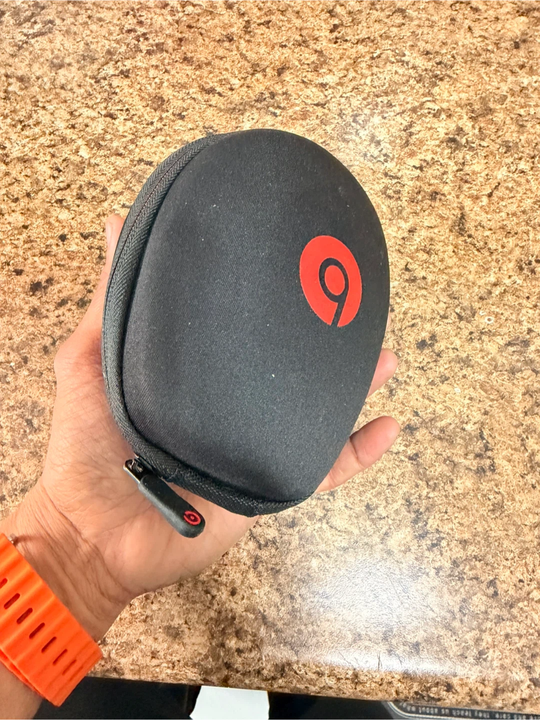 Beats by Dre Black Headphone Carrying Case - photo 5
