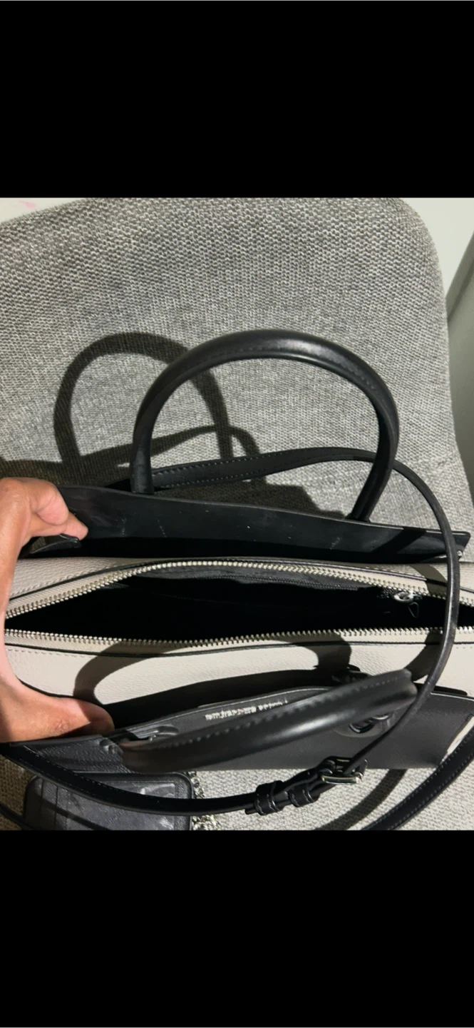 Michael Kors Leather Satchel Handbag - photo 2