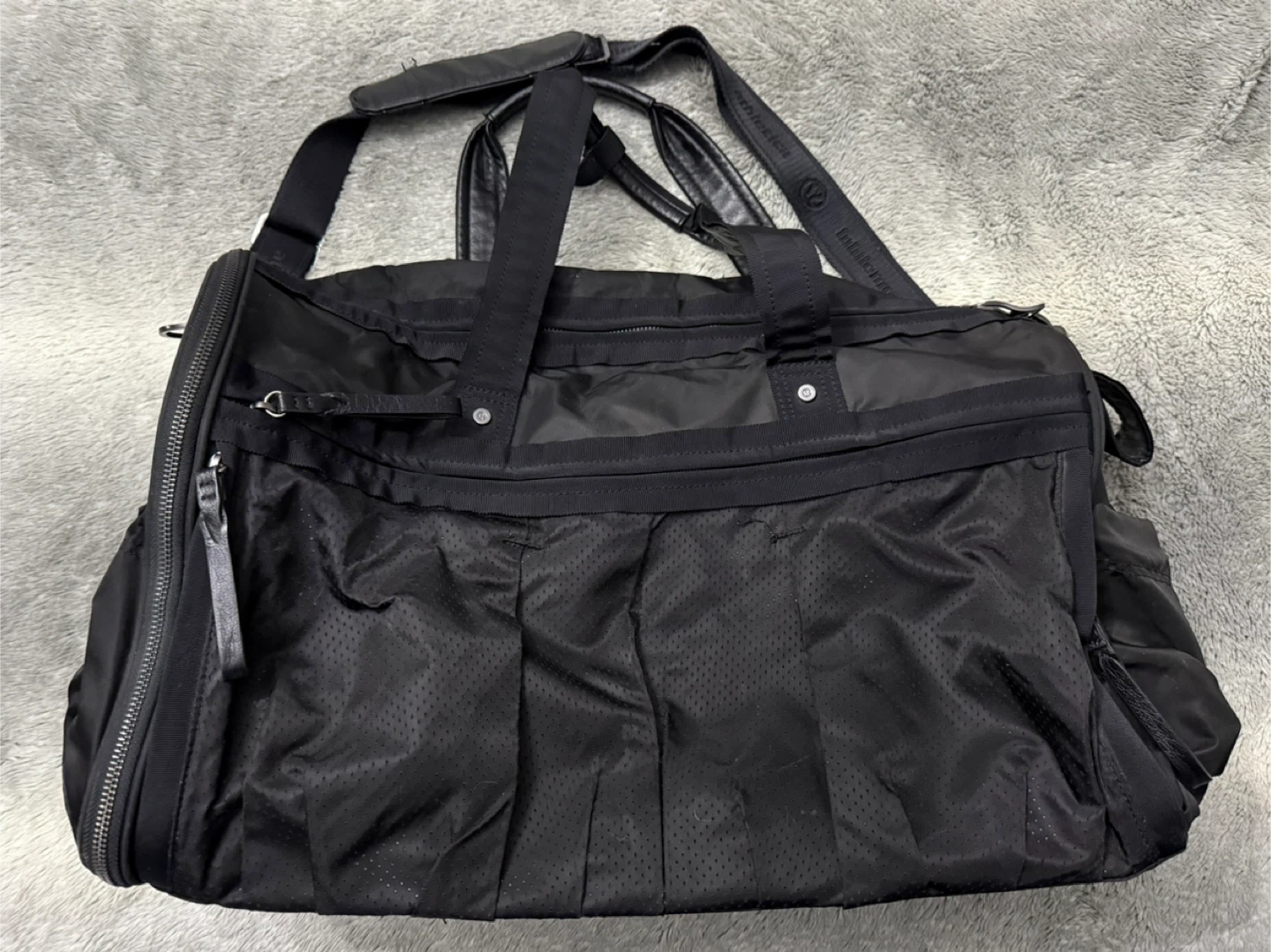 Lululemon Keep On Running Duffel Twinkle Emboss Black - photo 5