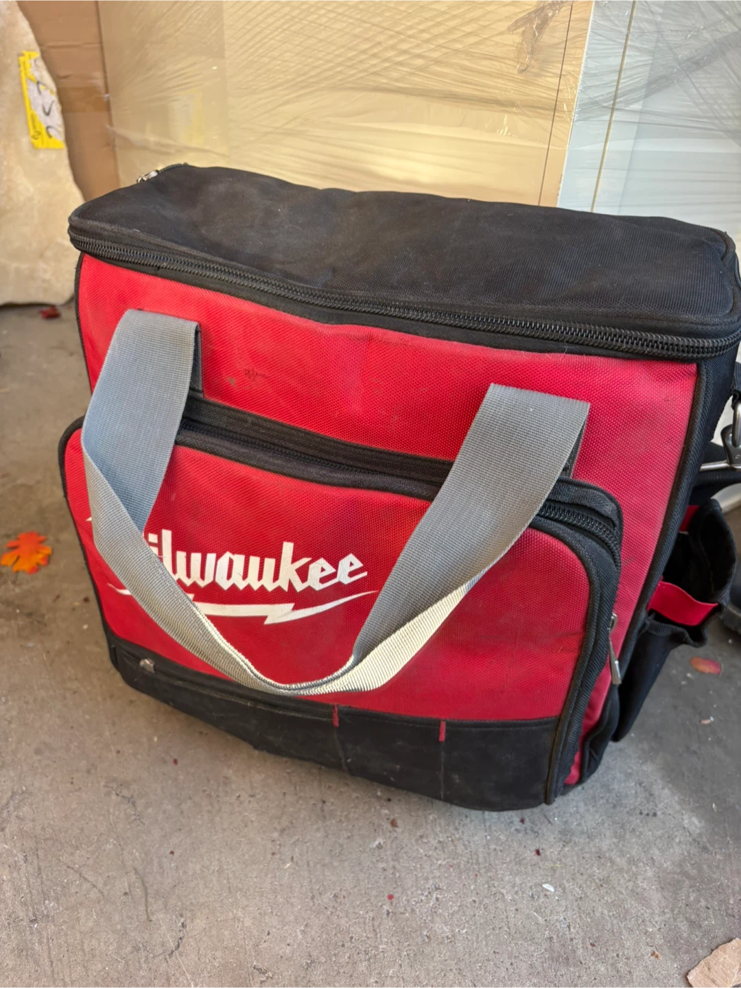 Milwaukee Tool Bag - photo 2