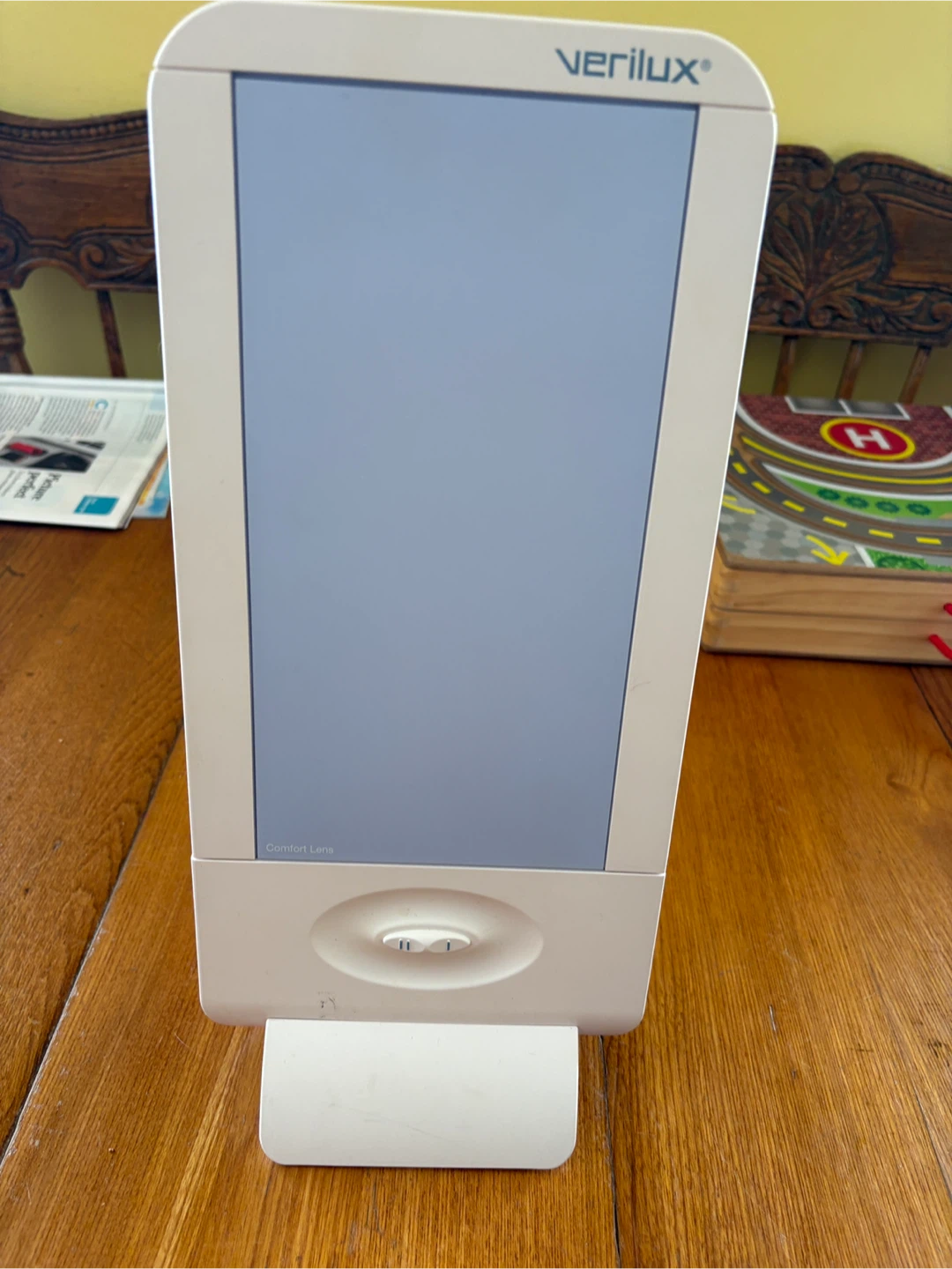 Verilux HappyLight VT20 Light Therapy Lamp