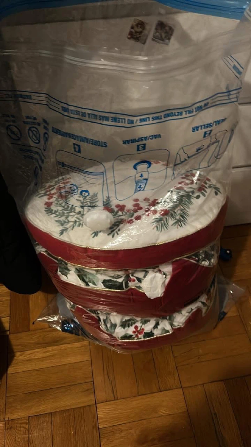 Christmas Pillows(3)