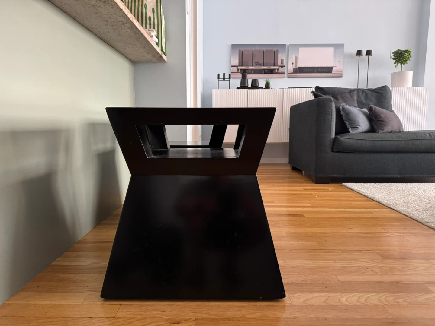 Pair of Black Side Tables - photo 3