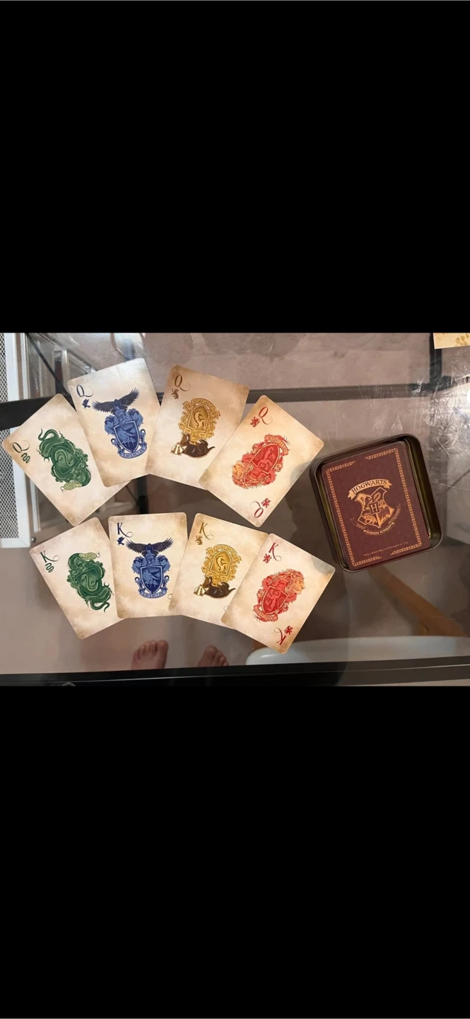 Harry Potter Hogwarts Playing Cards Tin - photo 3
