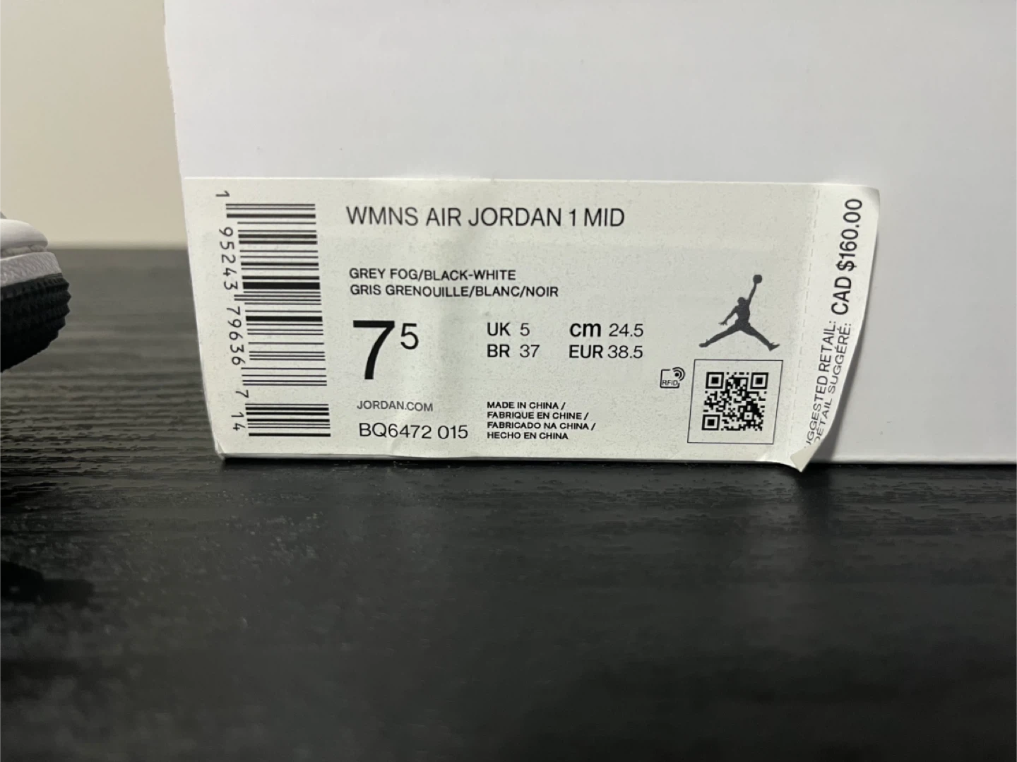 Air Jordan 1 Mid Women's Size 7.5 - photo 2