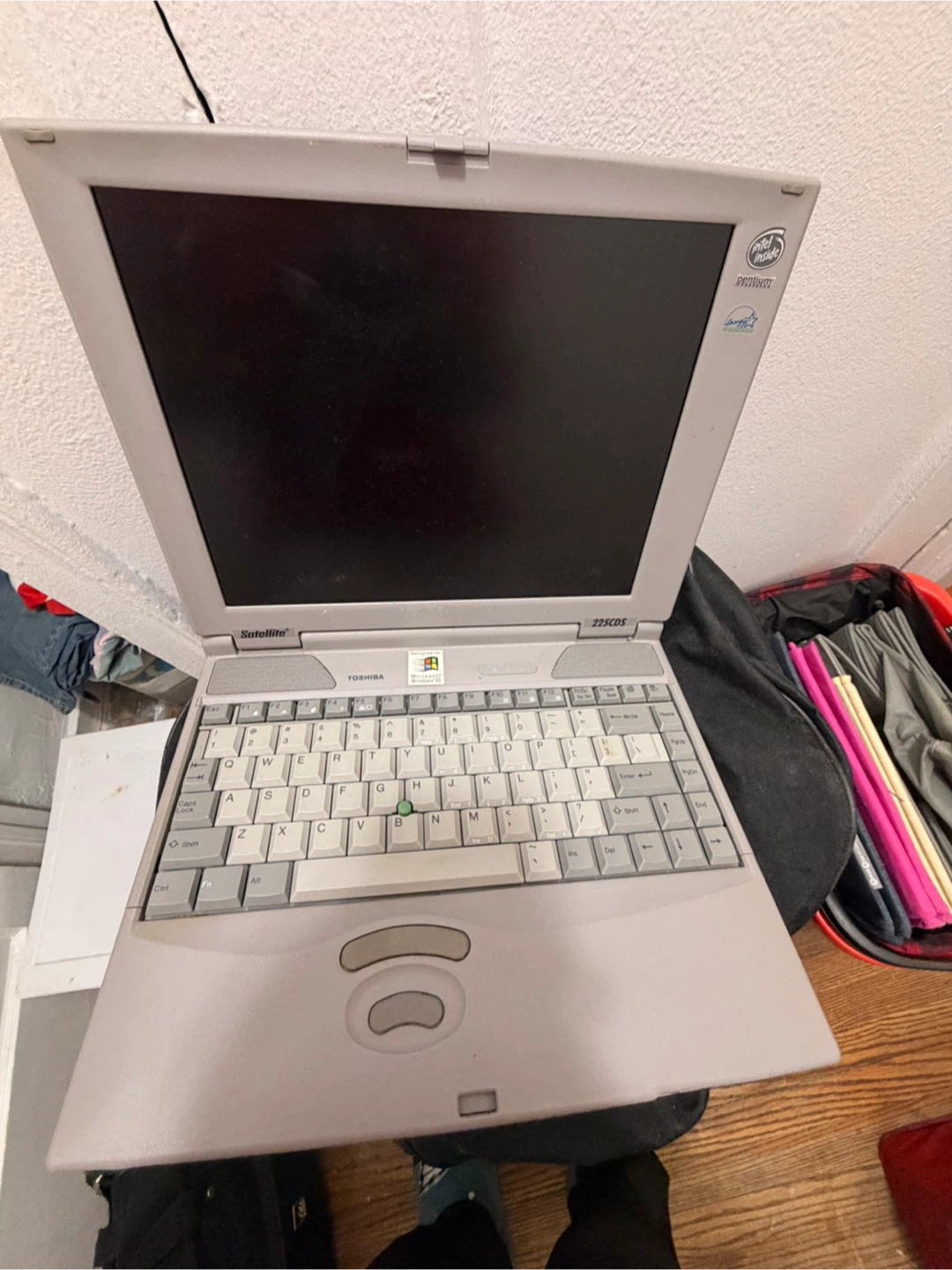 Toshiba Satellite 225CDS Laptop