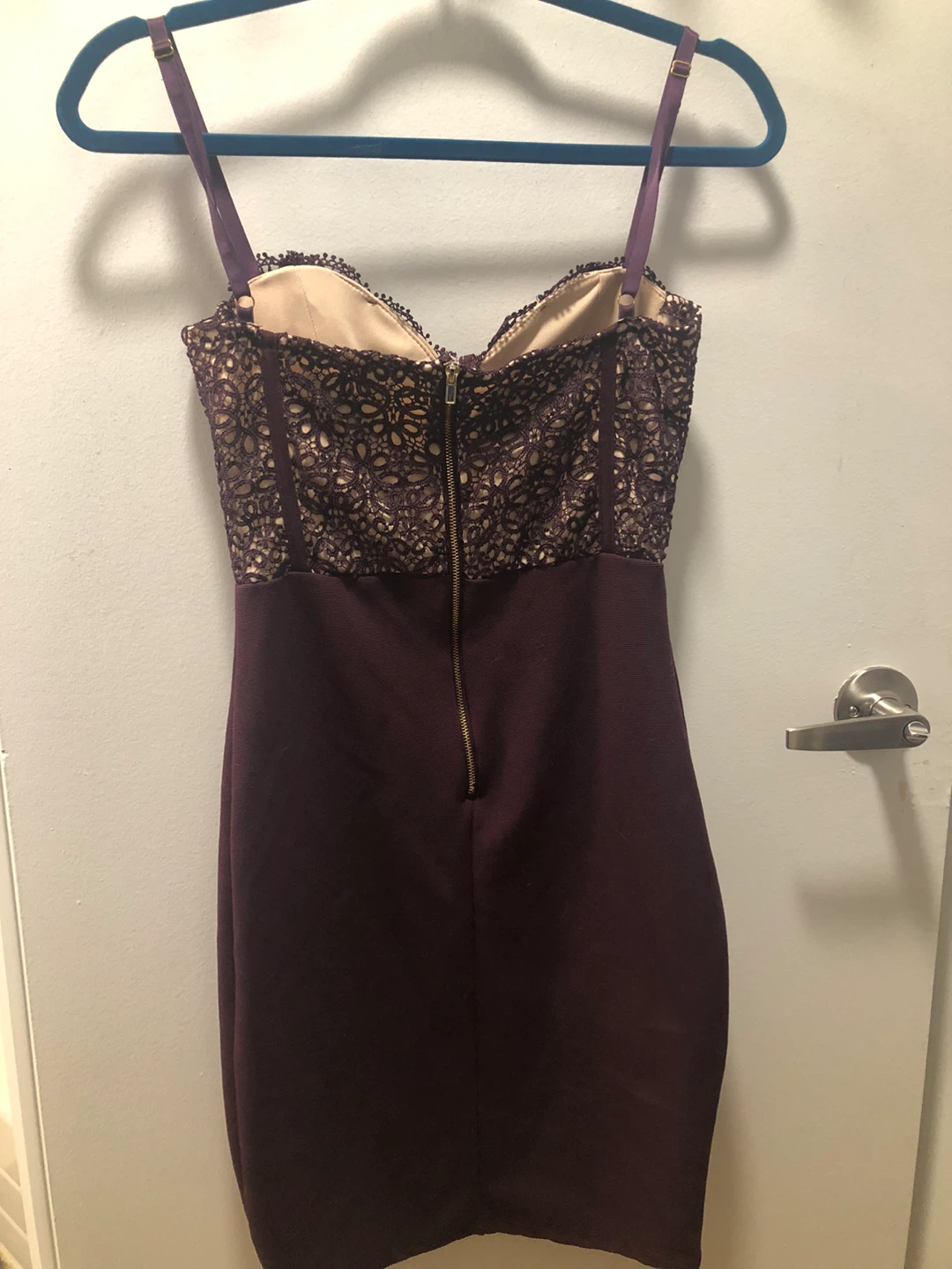 Lace Body Con Dress - photo 3