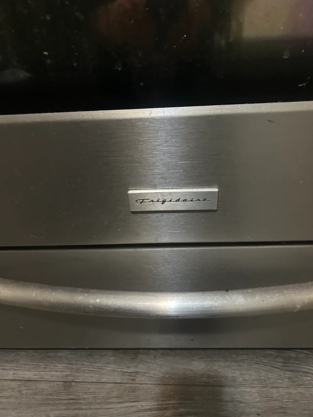 Frigidaire Gas Range Oven - photo 3
