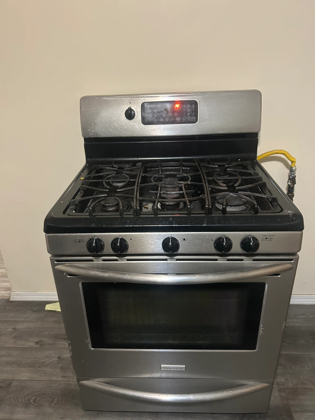 Frigidaire Gas Range Oven