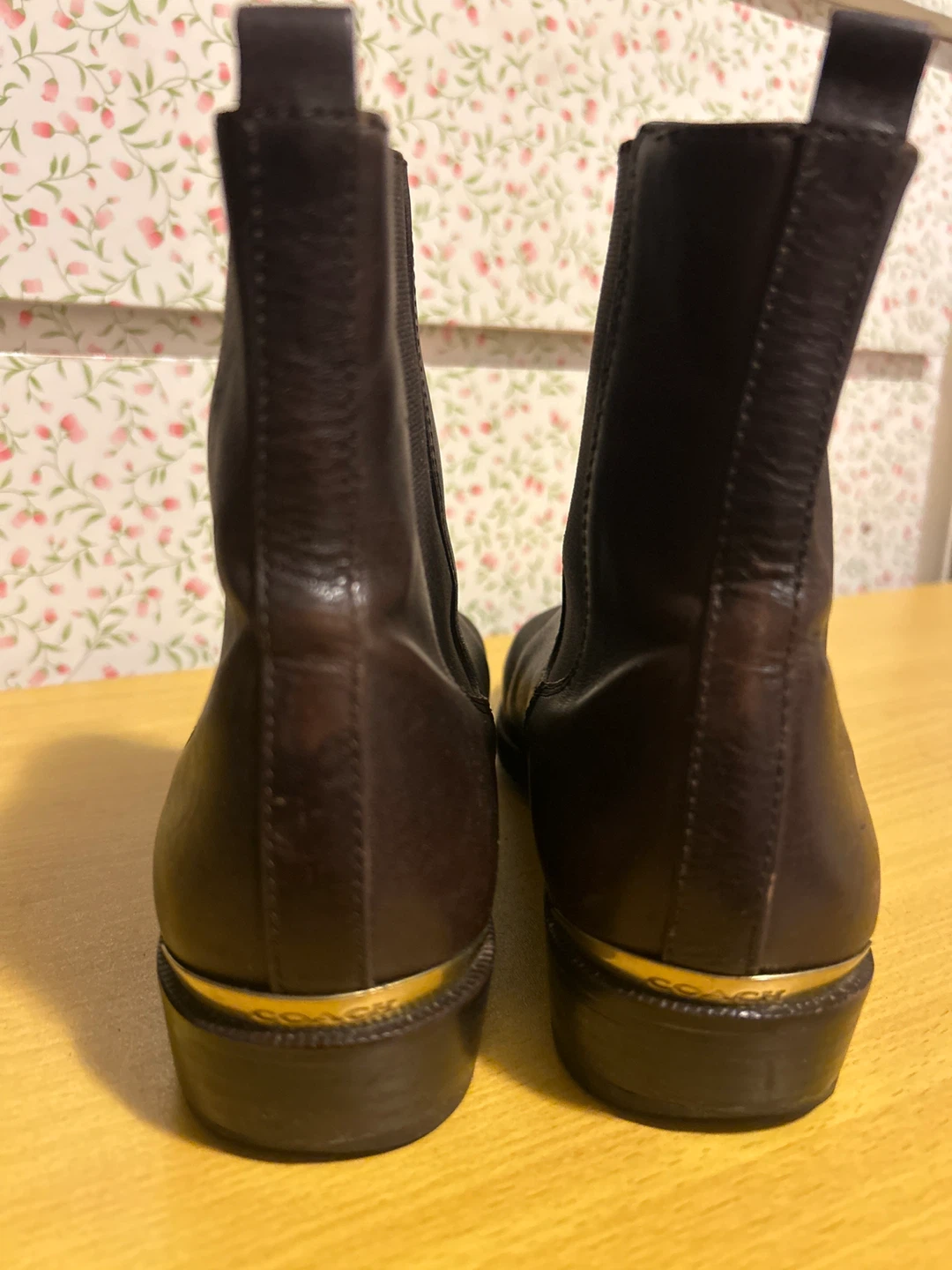Coach Brown Leather Chelsea Boots & Riding Chaps Set - photo 2