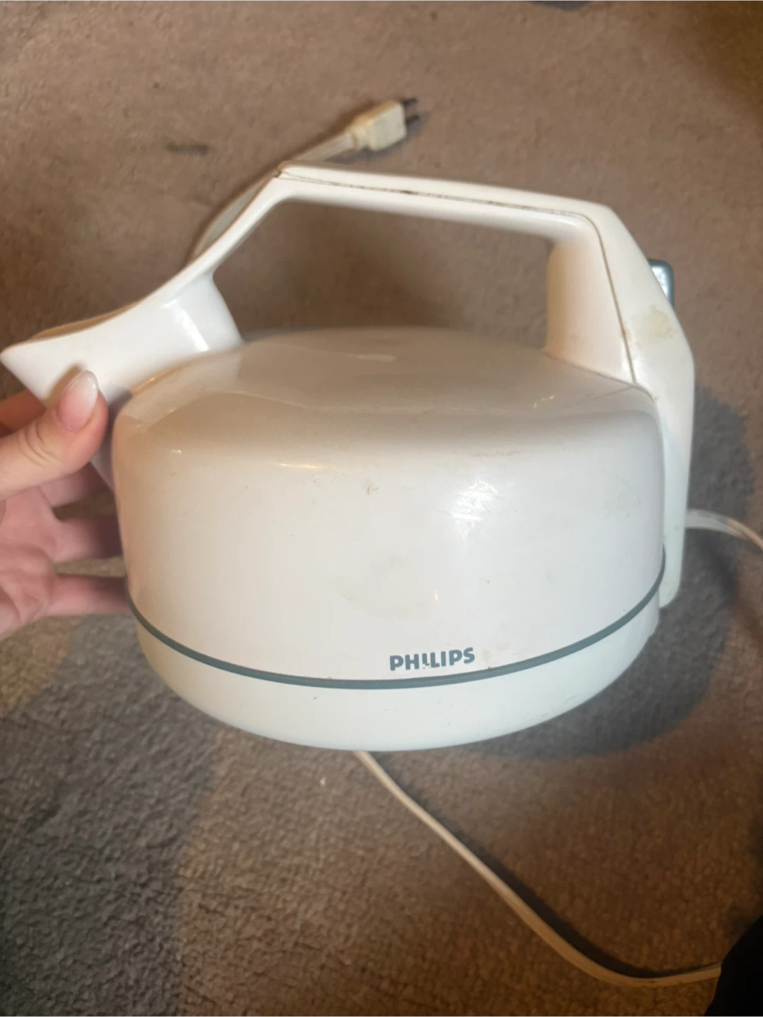 White Philips Electric Kettle