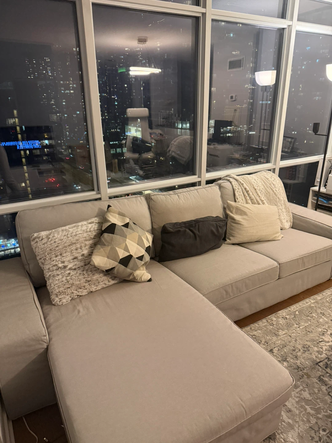 🥕 MOVING! Sectional couch (OBO)