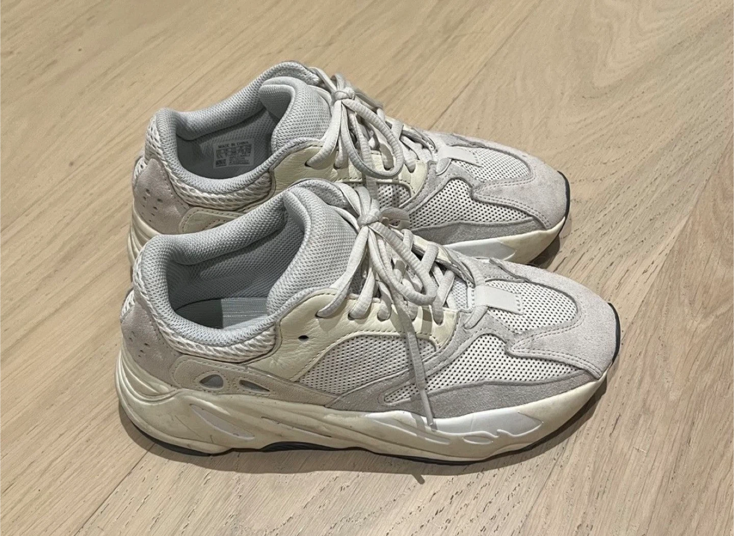Adidas Yeezy Boost 700 V2 "Geode" Sneakers US 5 - photo 3