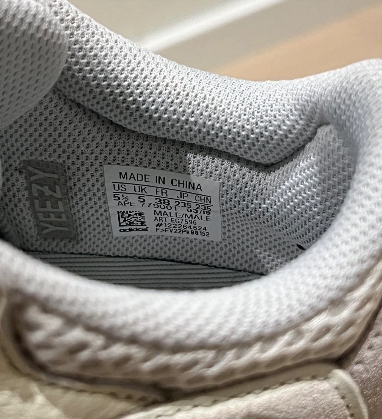 Adidas Yeezy Boost 700 V2 "Geode" Sneakers US 5 - photo 5