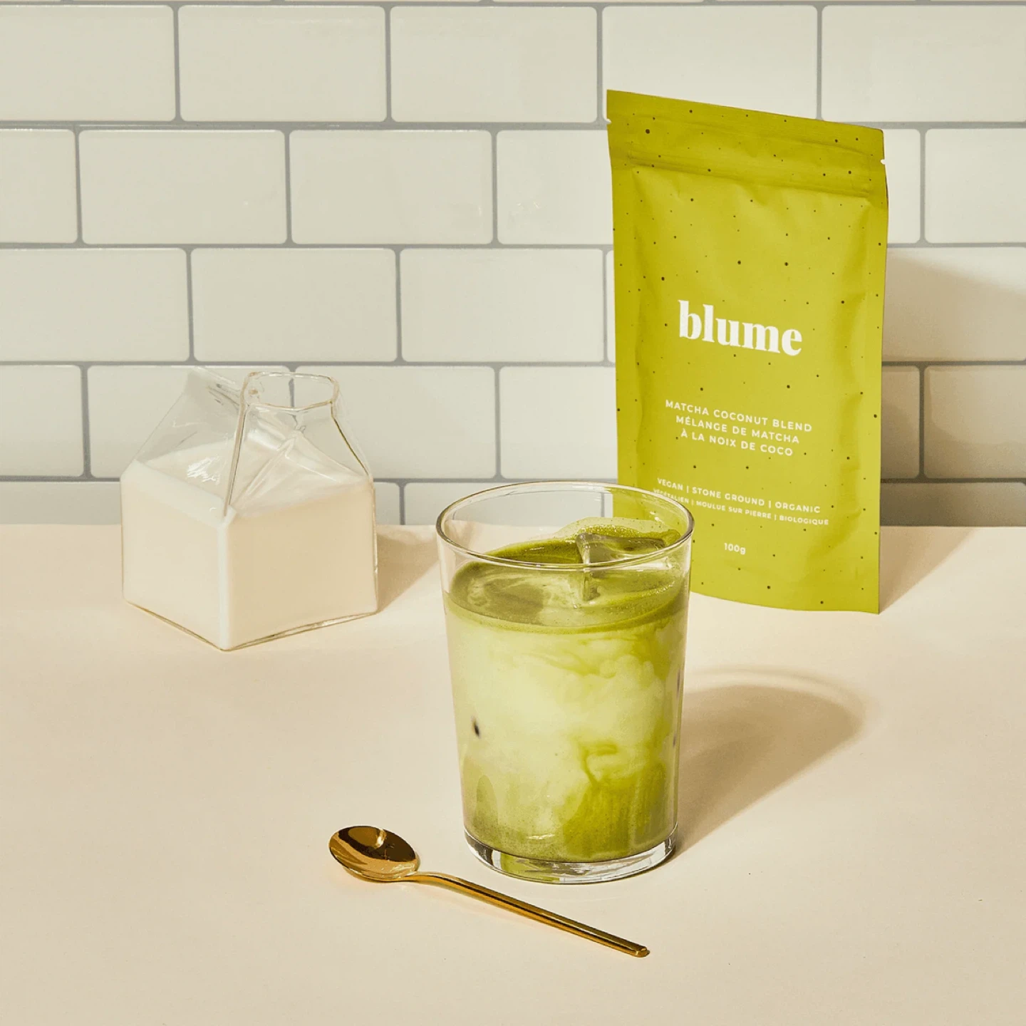 Blume Matcha Coconut Blend Superfood Latte Powder