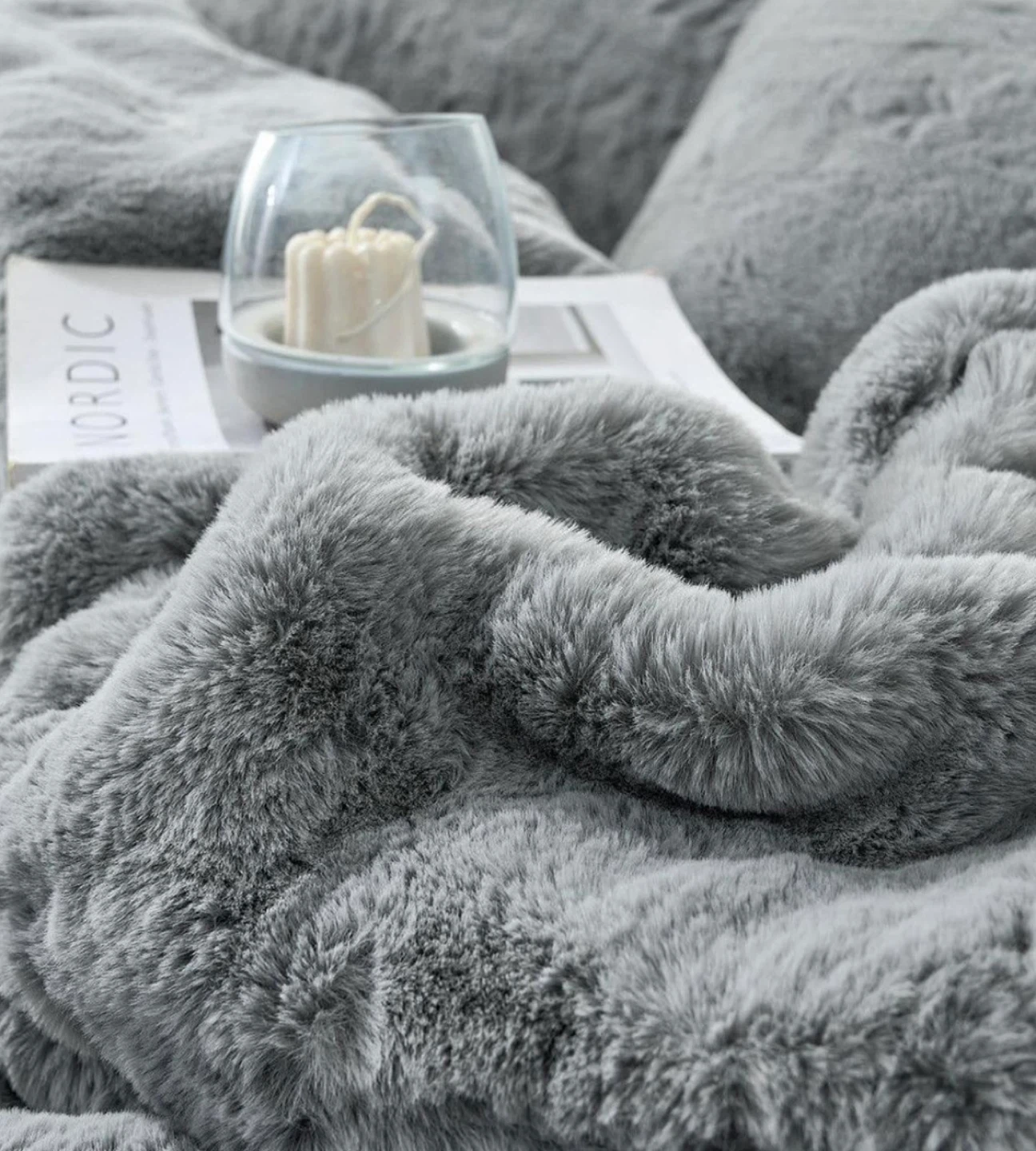 Grey Faux Fur Comforter Set - photo 4