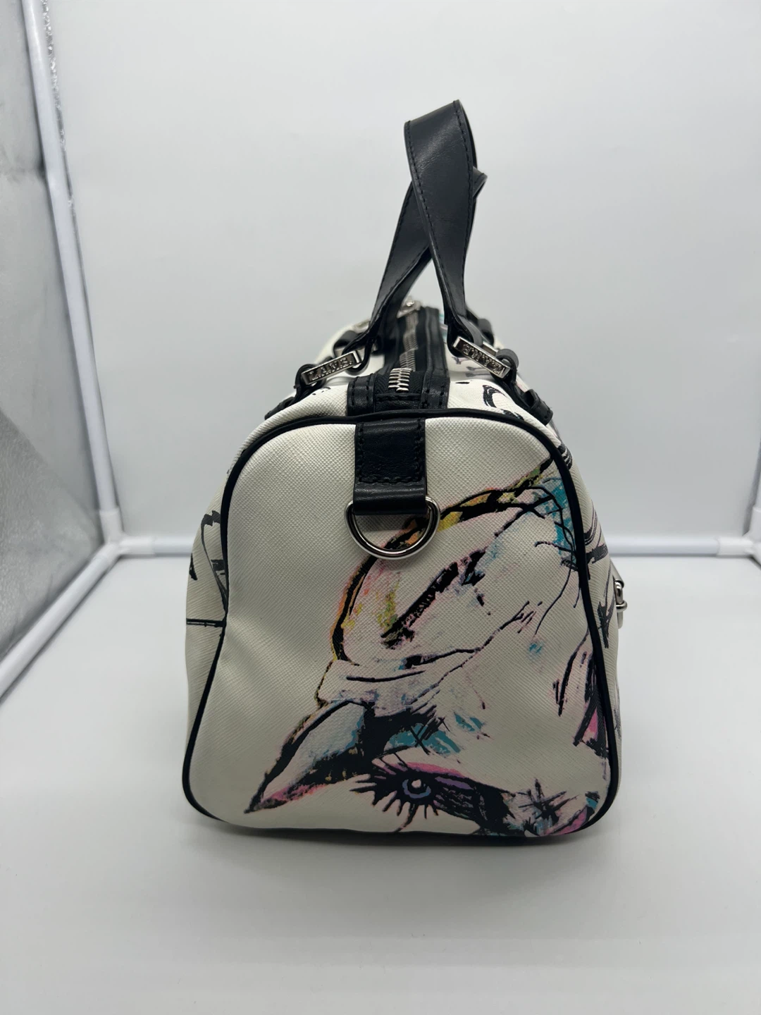 L.A.M.B. GWEN STEFANI Graffiti Design PVC Leather Trim Satchel - photo 5