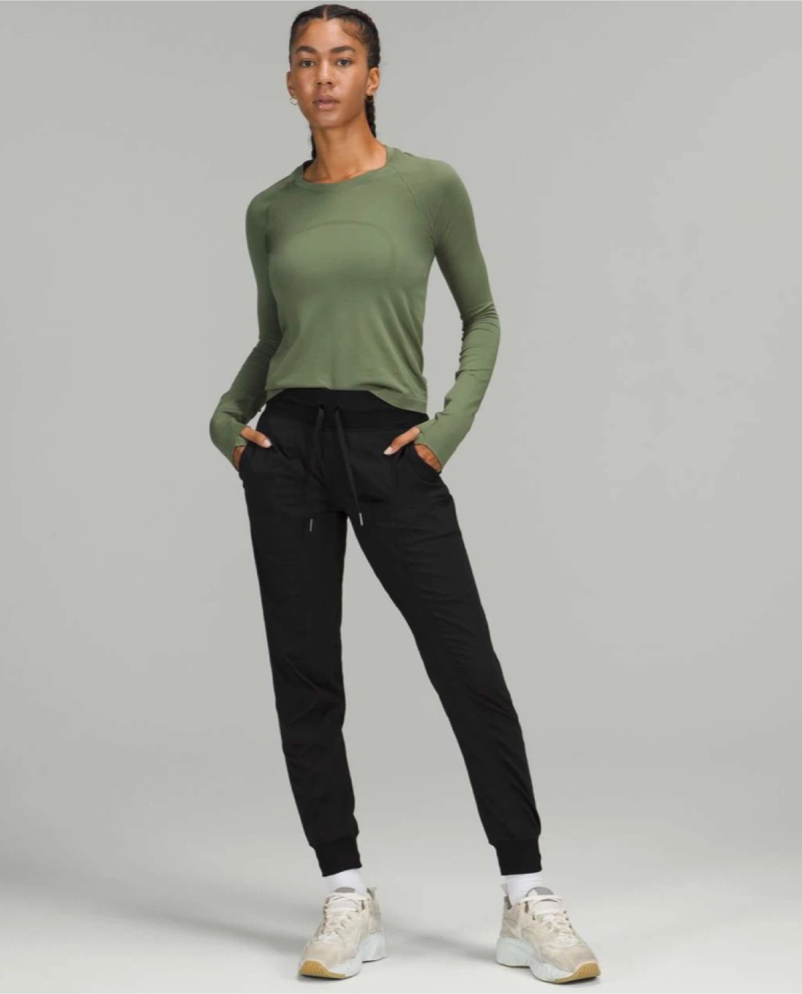 Lululemon Black Jogger Pants - photo 2