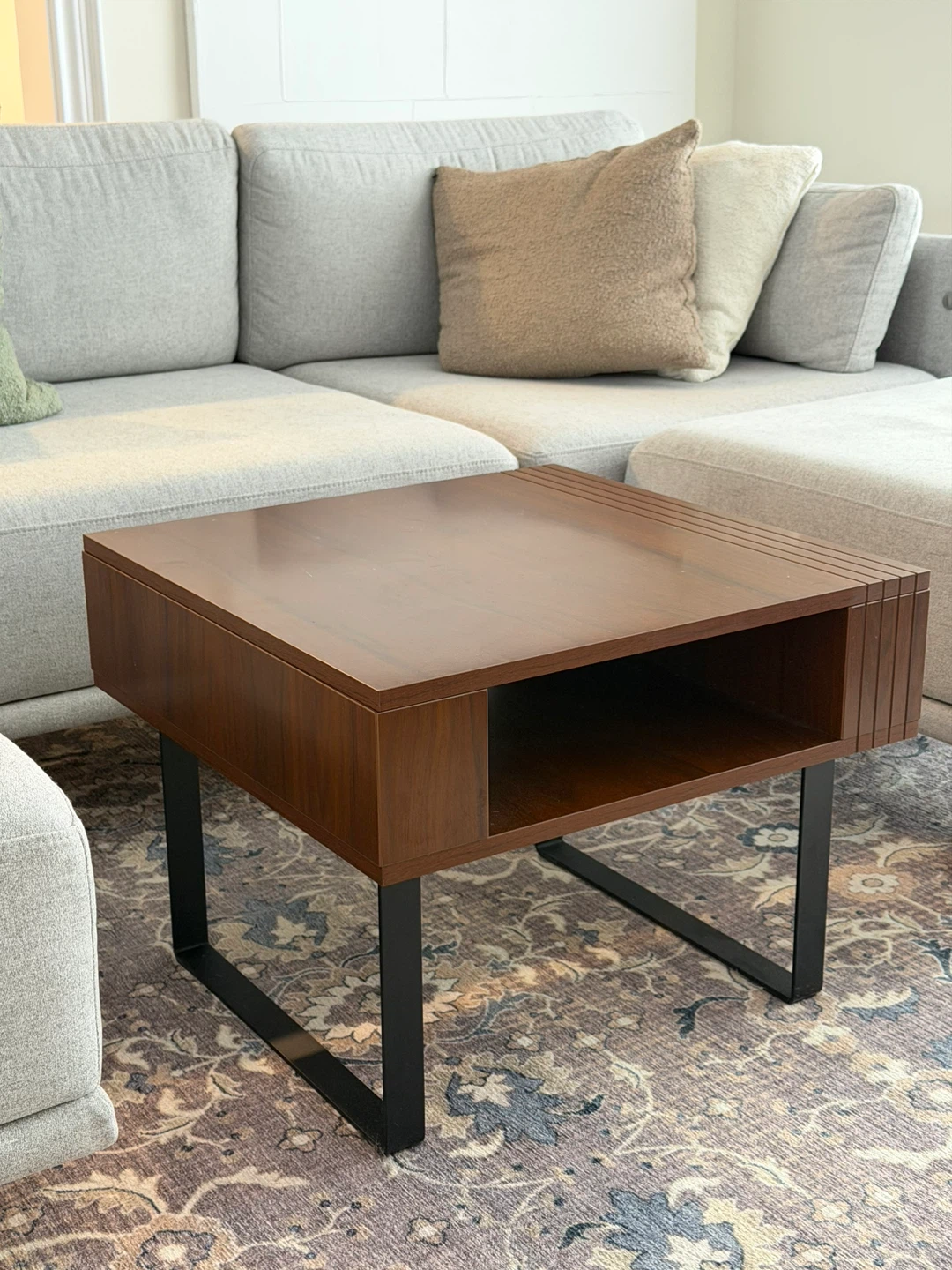 Cozey Stella Coffee Table