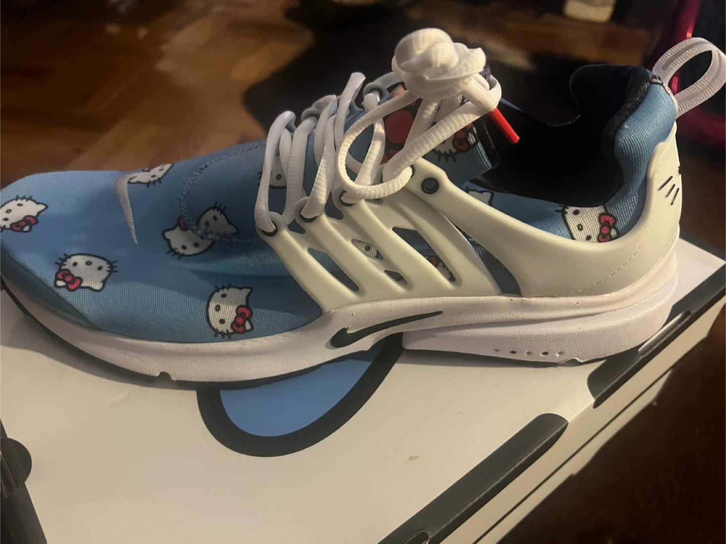 Nike Air Presto QS Hello Kitty Shoes - photo 2