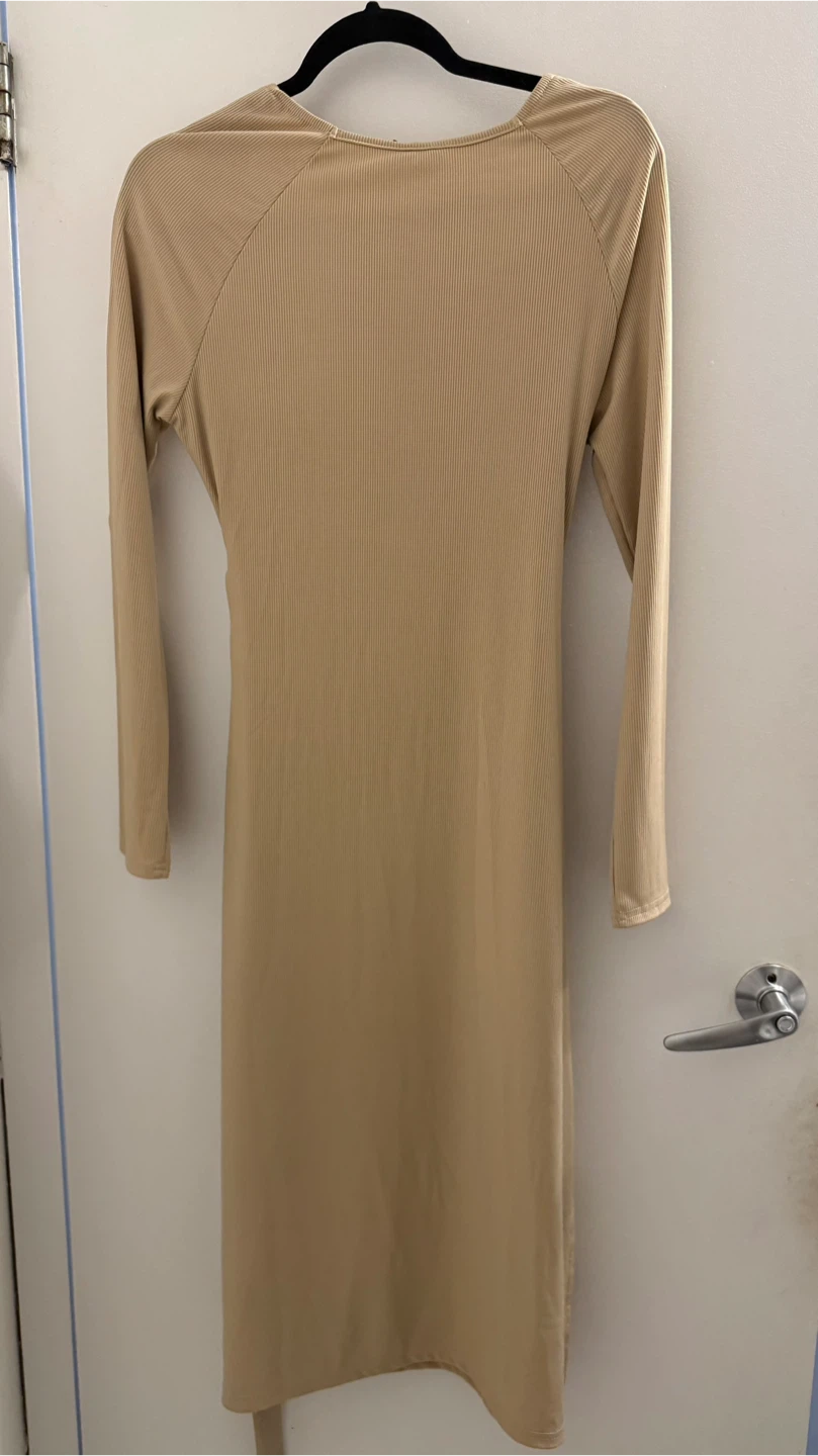 Ribbed Midi Dress with Belt - photo 2