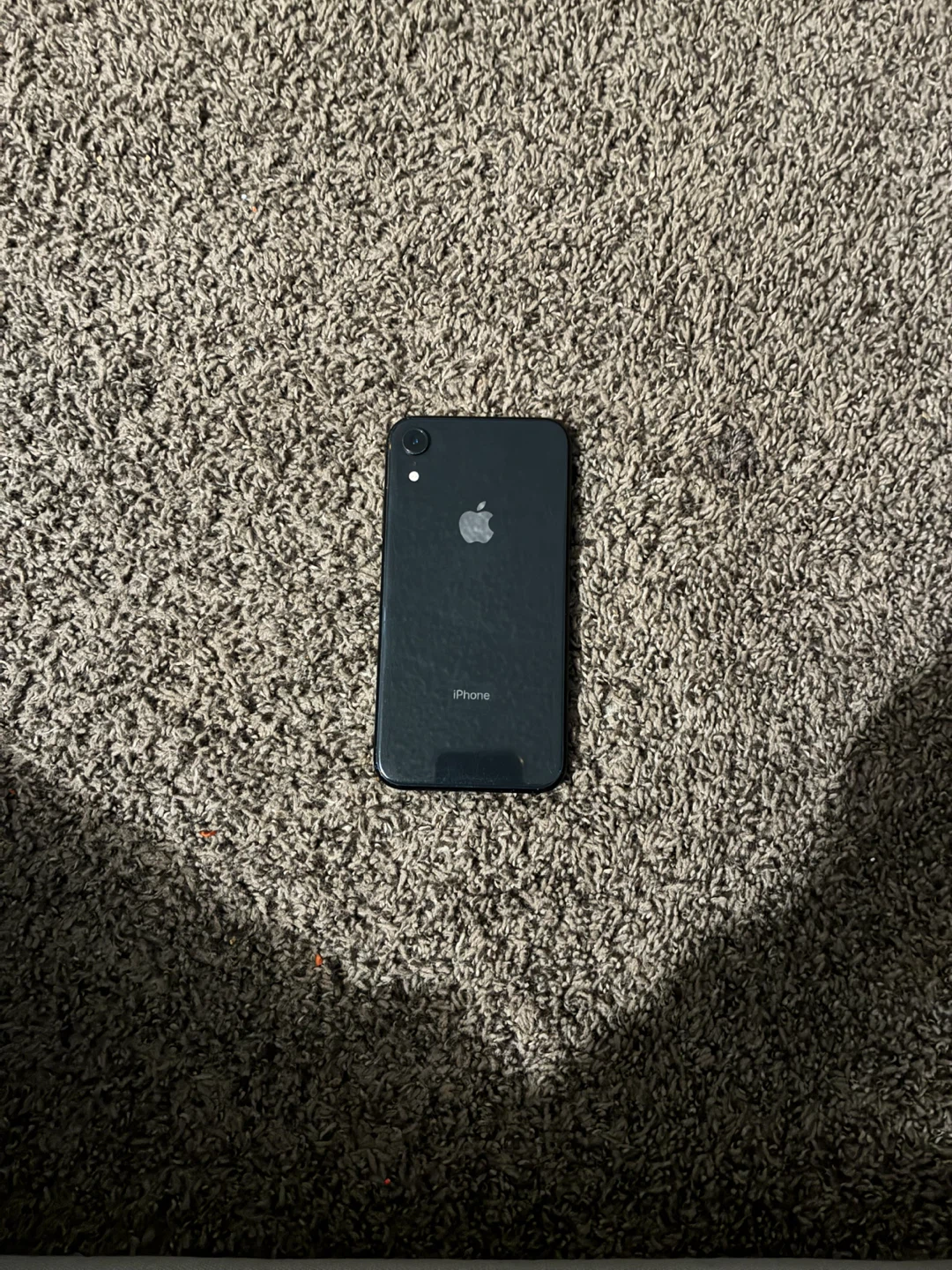 iPhone XR read description - photo 2