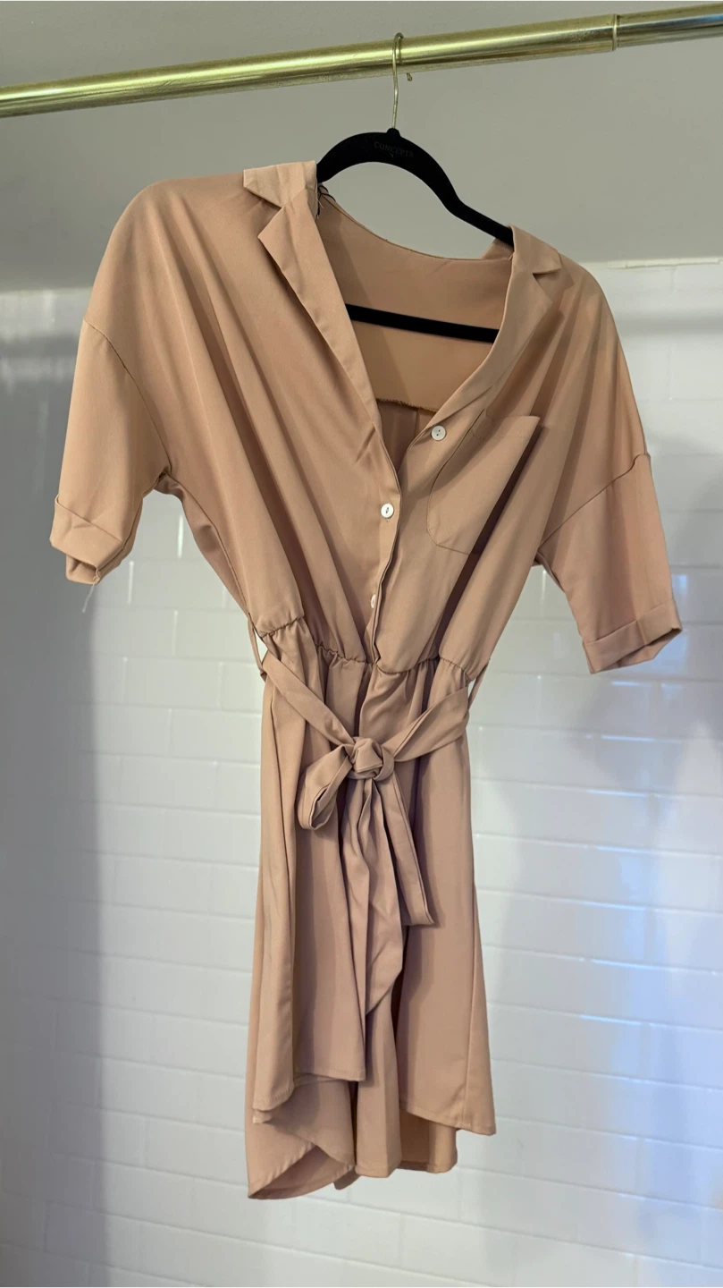 Women's Short Sleeve Button-Up Dress with Belt