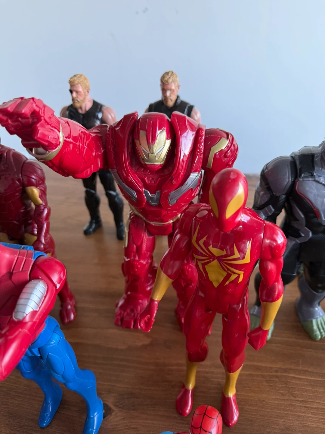 Marvel Avengers Action Figures Lot - photo 3