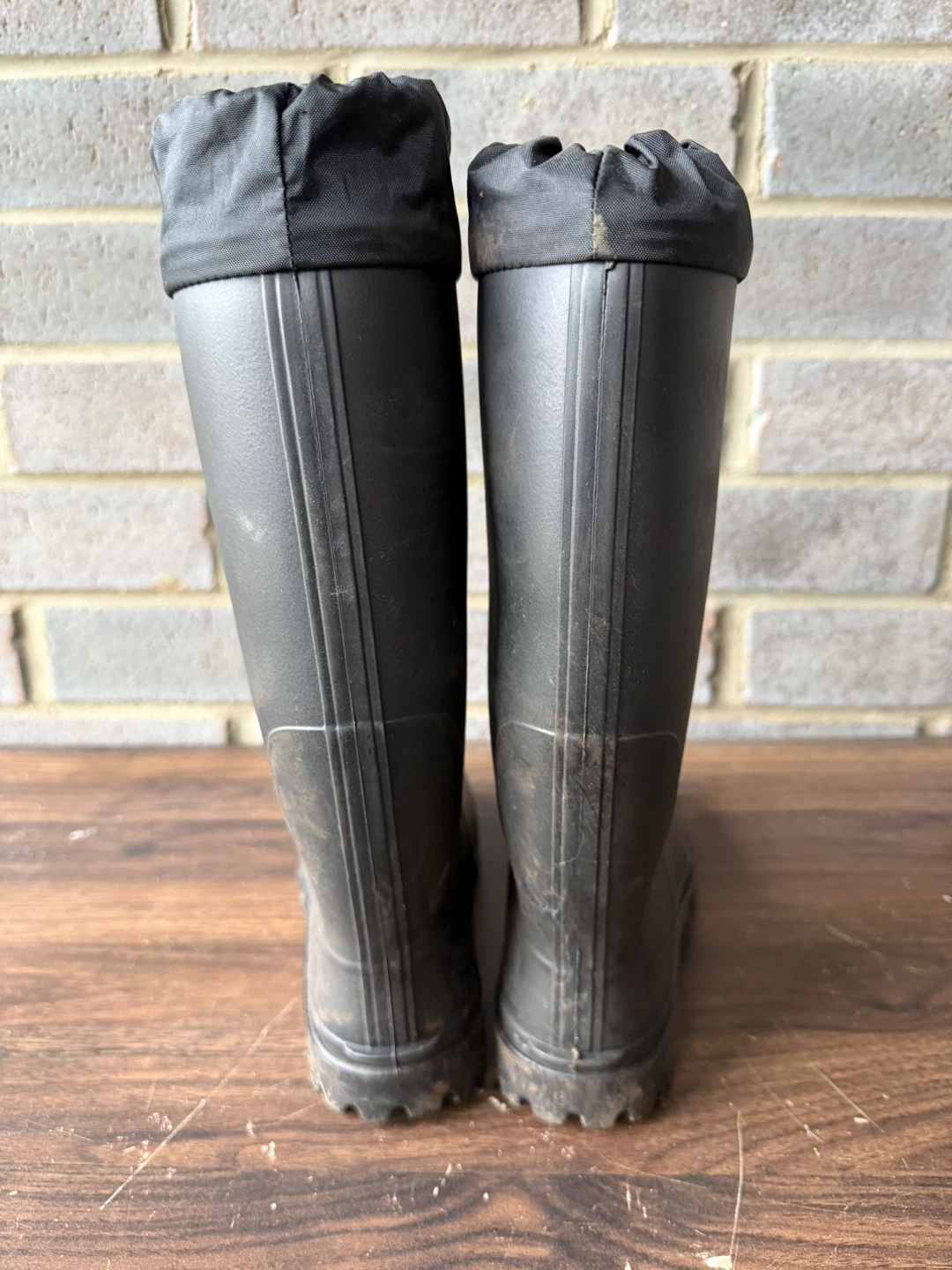 Black Rubber Rain Boots with Drawstring Cuffs - photo 4