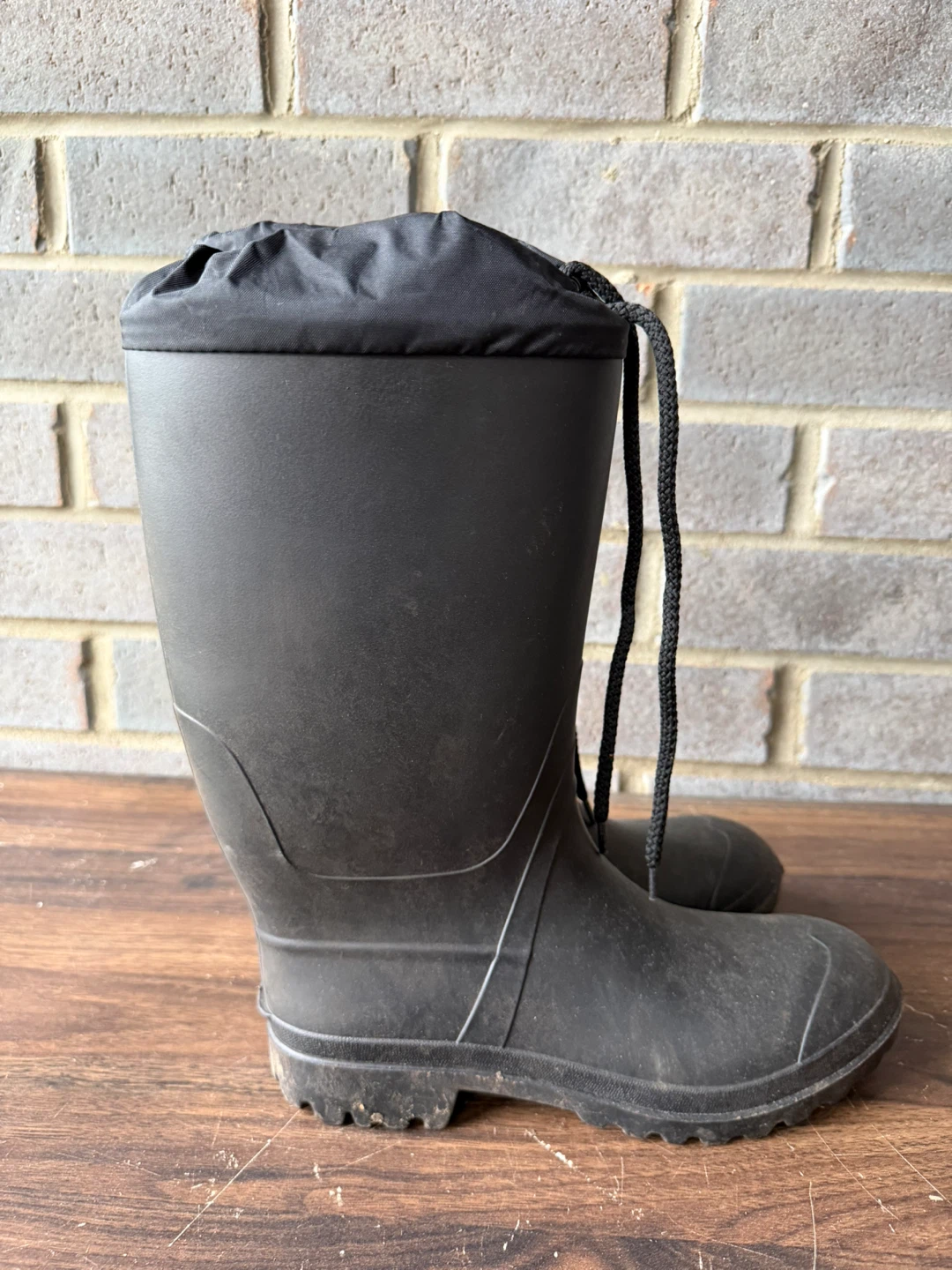 Black Rubber Rain Boots with Drawstring Cuffs - photo 3