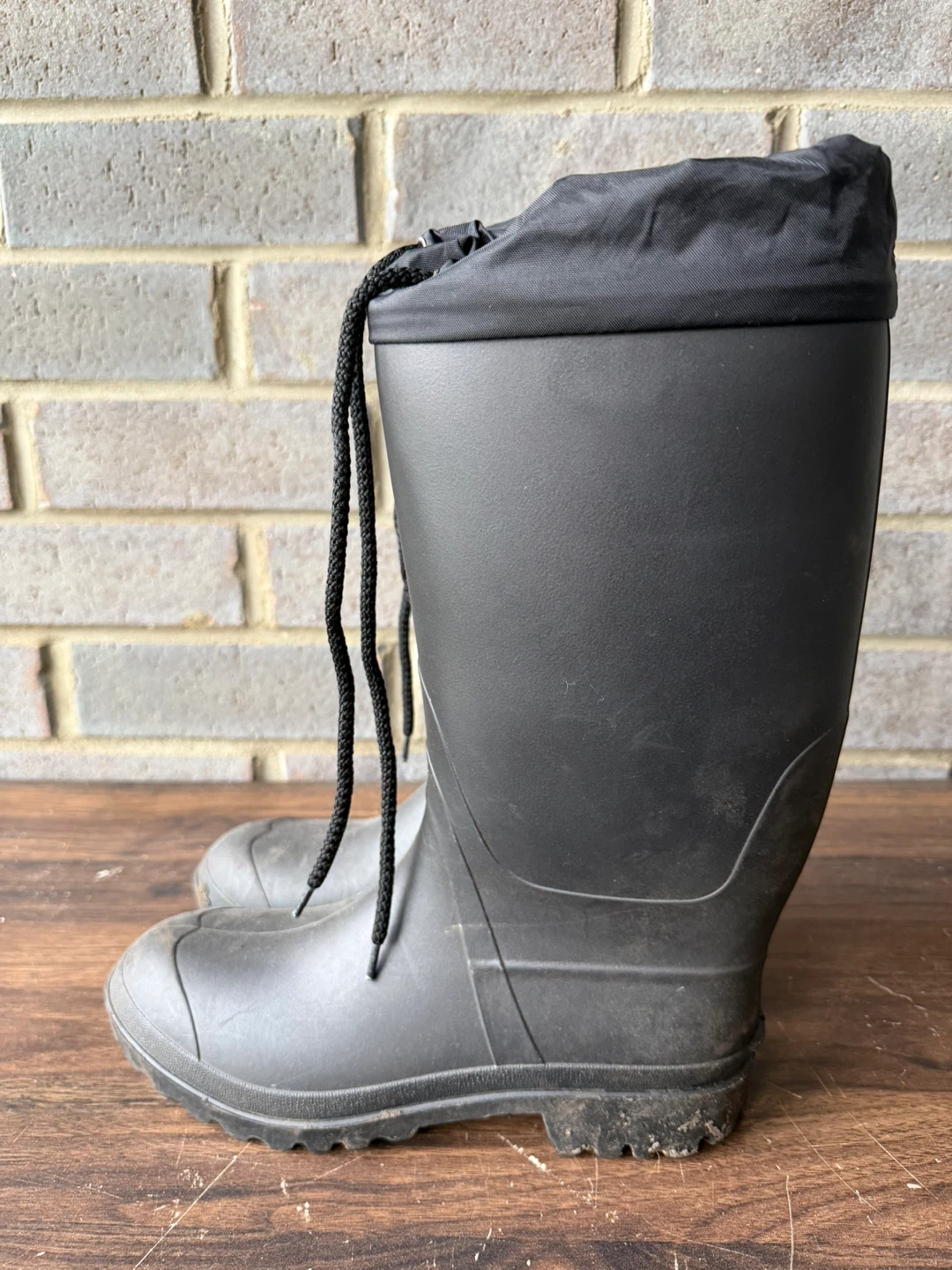 Black Rubber Rain Boots with Drawstring Cuffs - photo 2