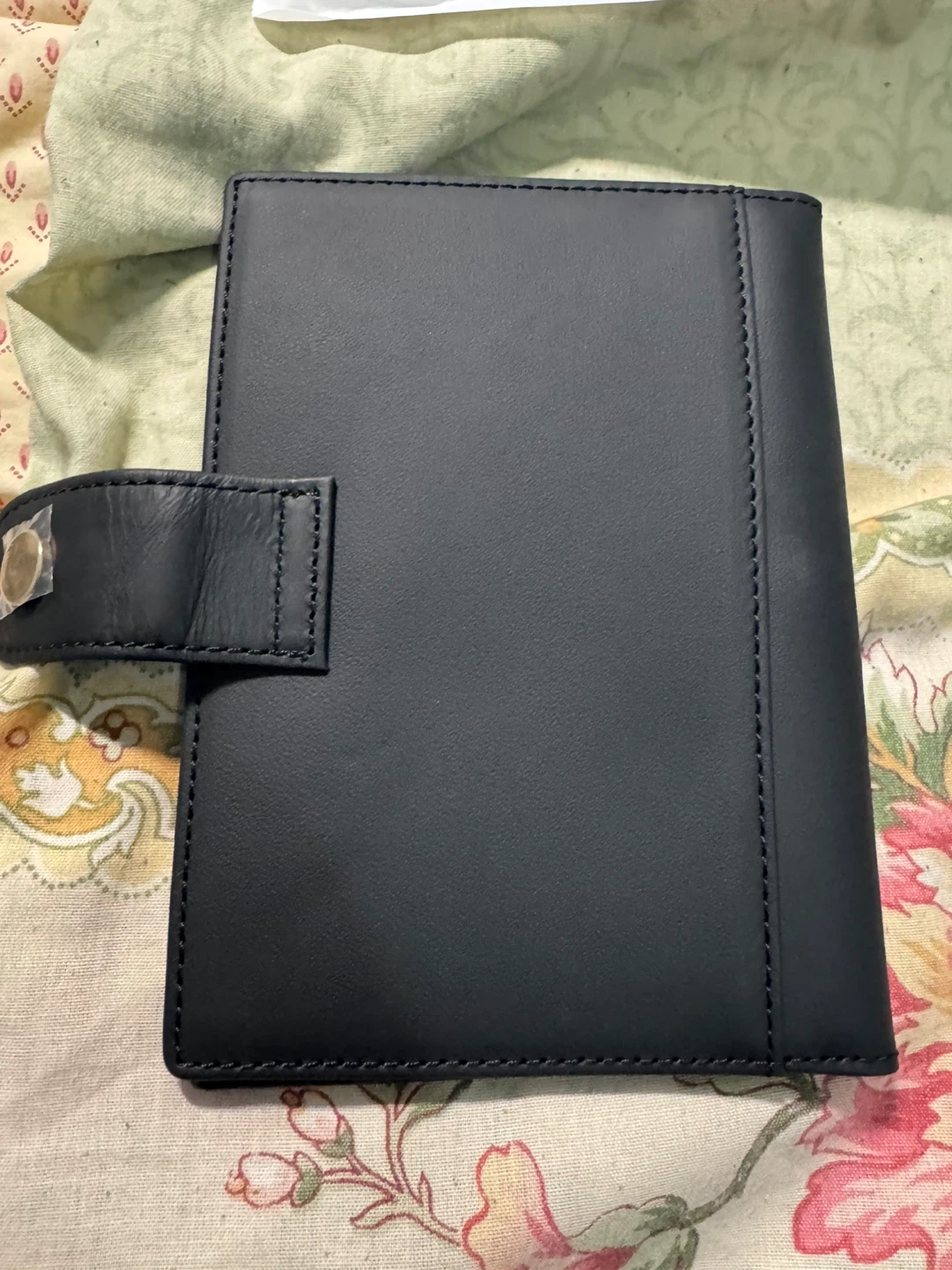 Borgasets Leather Passport Holder - photo 3