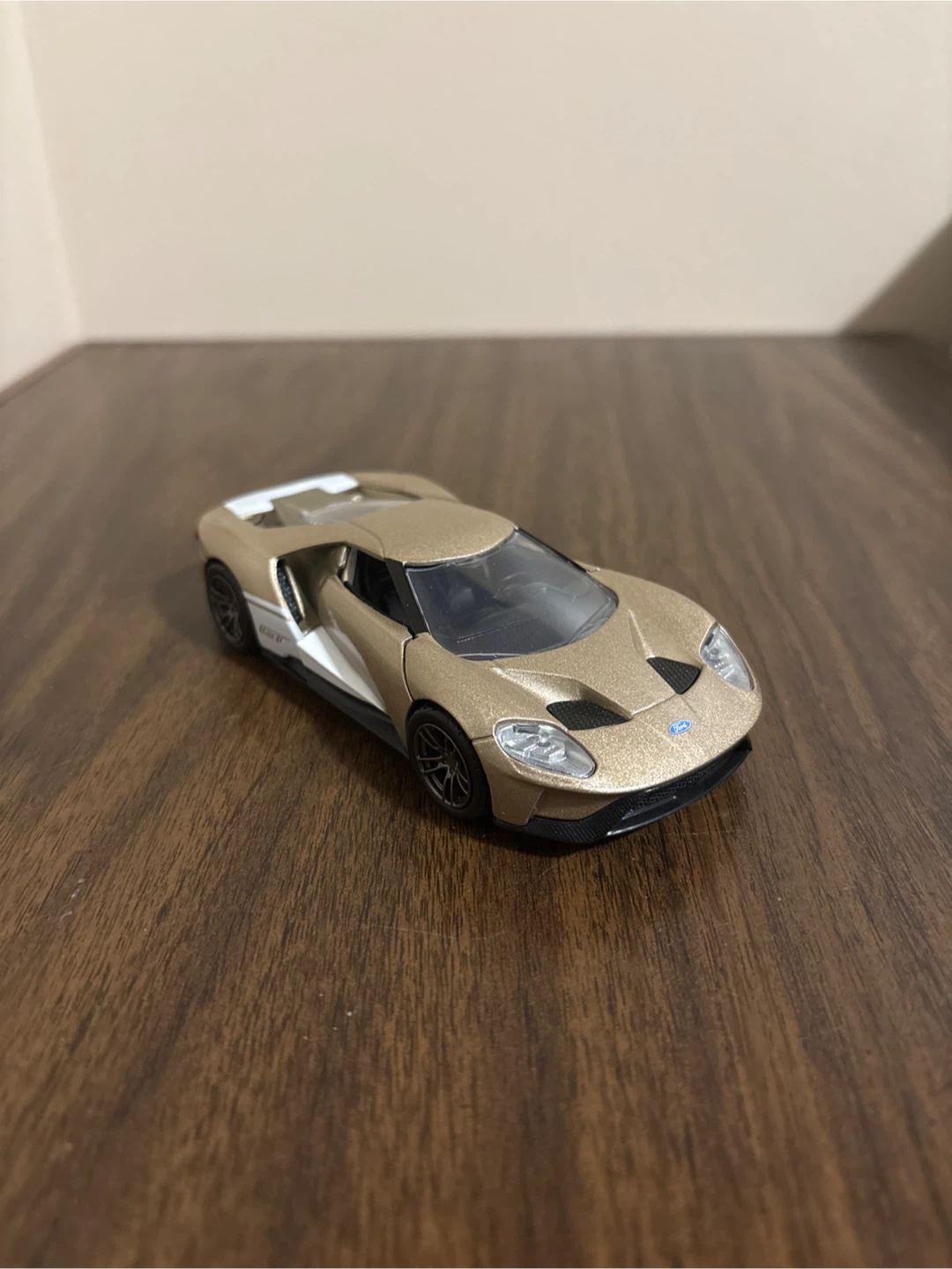 Ford GT gold car model